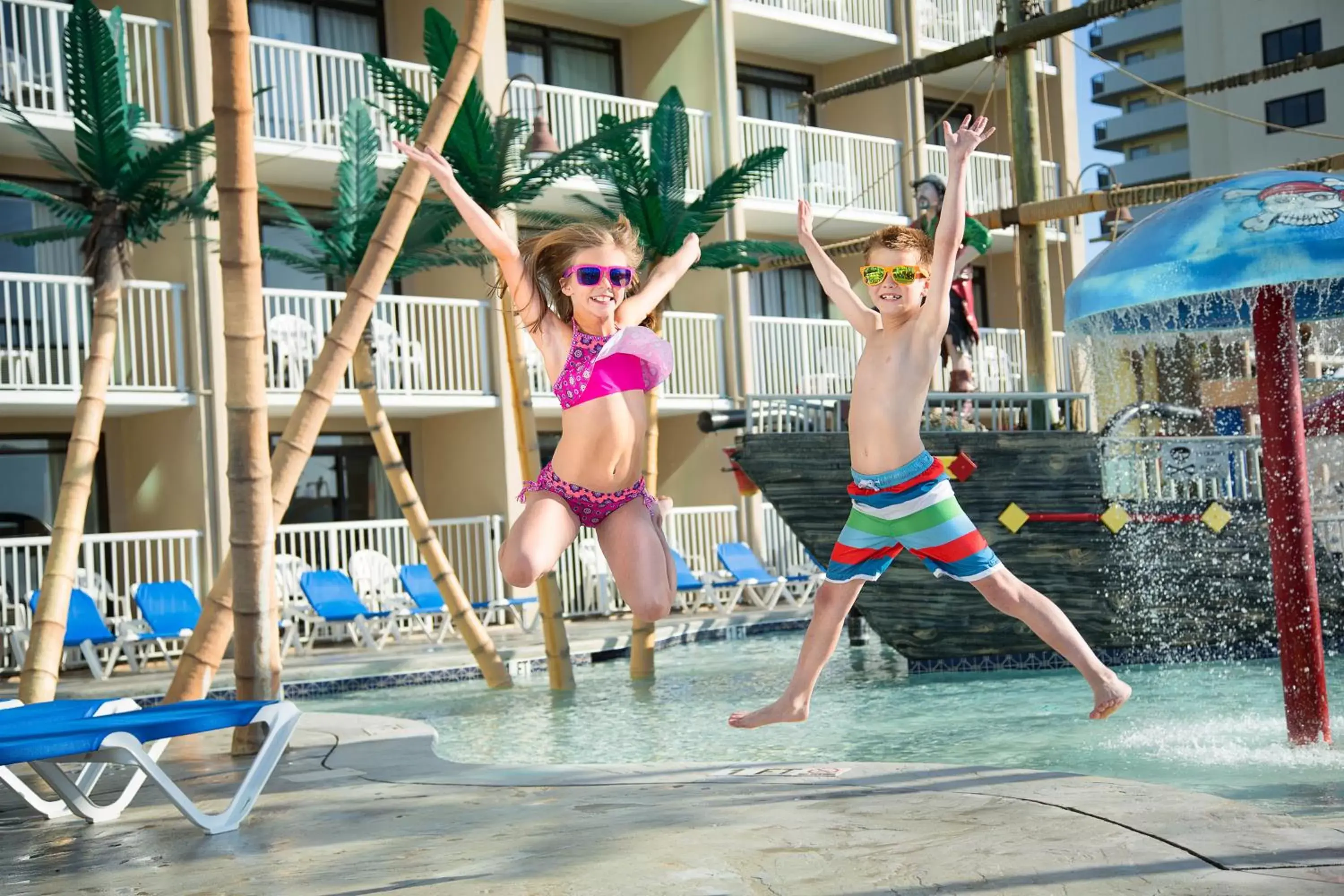 Swimming pool in Captain's Quarters Resort