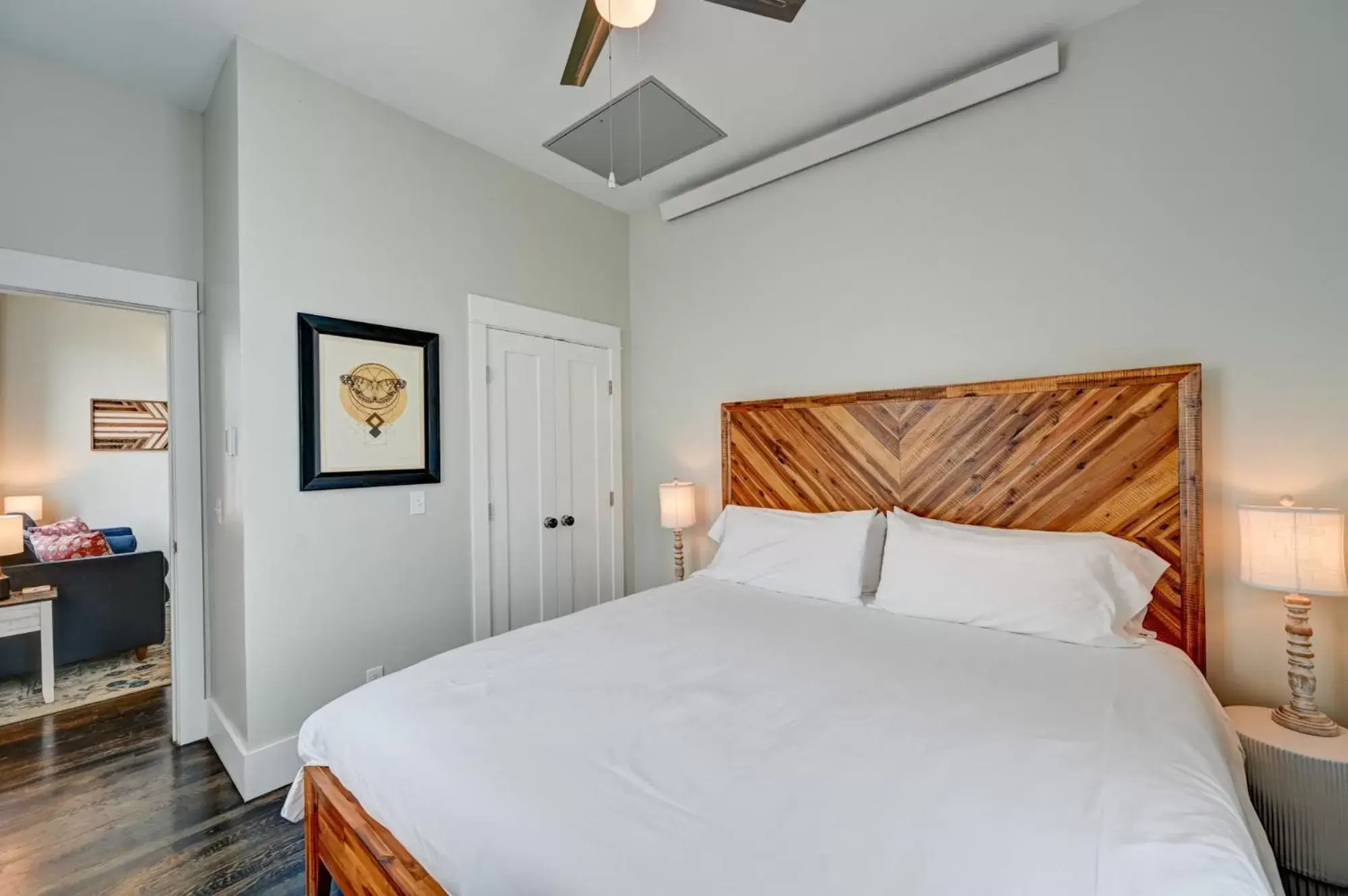 Bed in South Main Residences by Surf Hotel