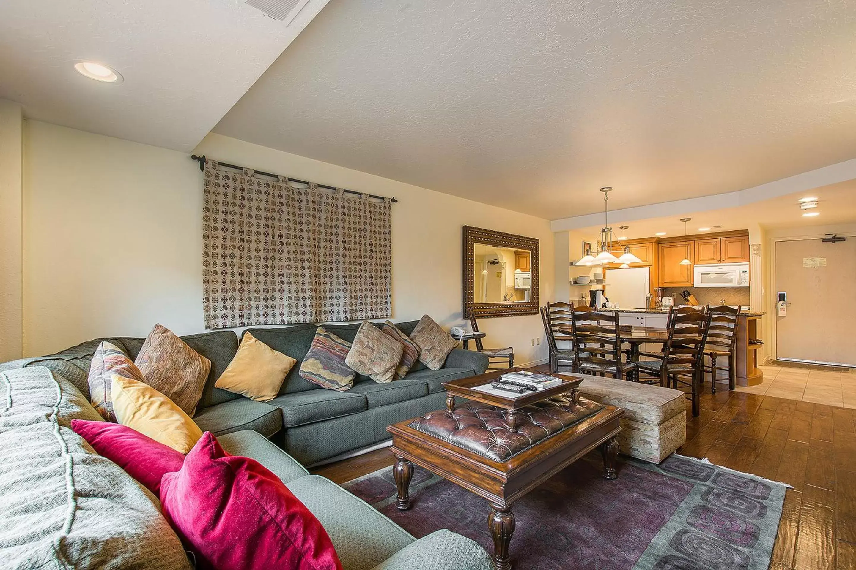 Standard Two-Bedroom Condominium in Shadow Ridge