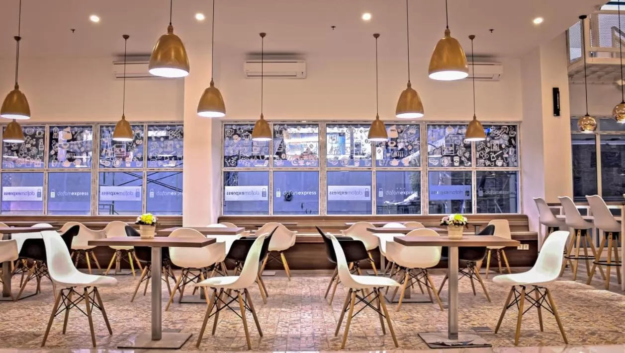 Restaurant/places to eat in Dafam Express Jaksa Jakarta