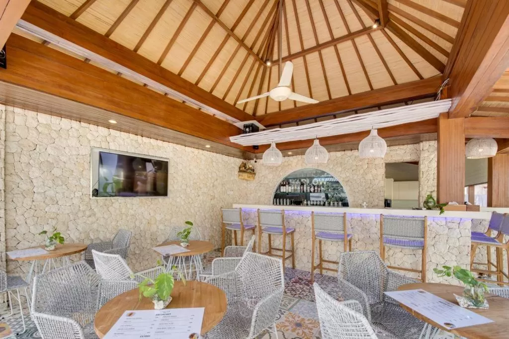 Restaurant/places to eat, Lounge/Bar in Puspa Ayu Villas & Apartments
