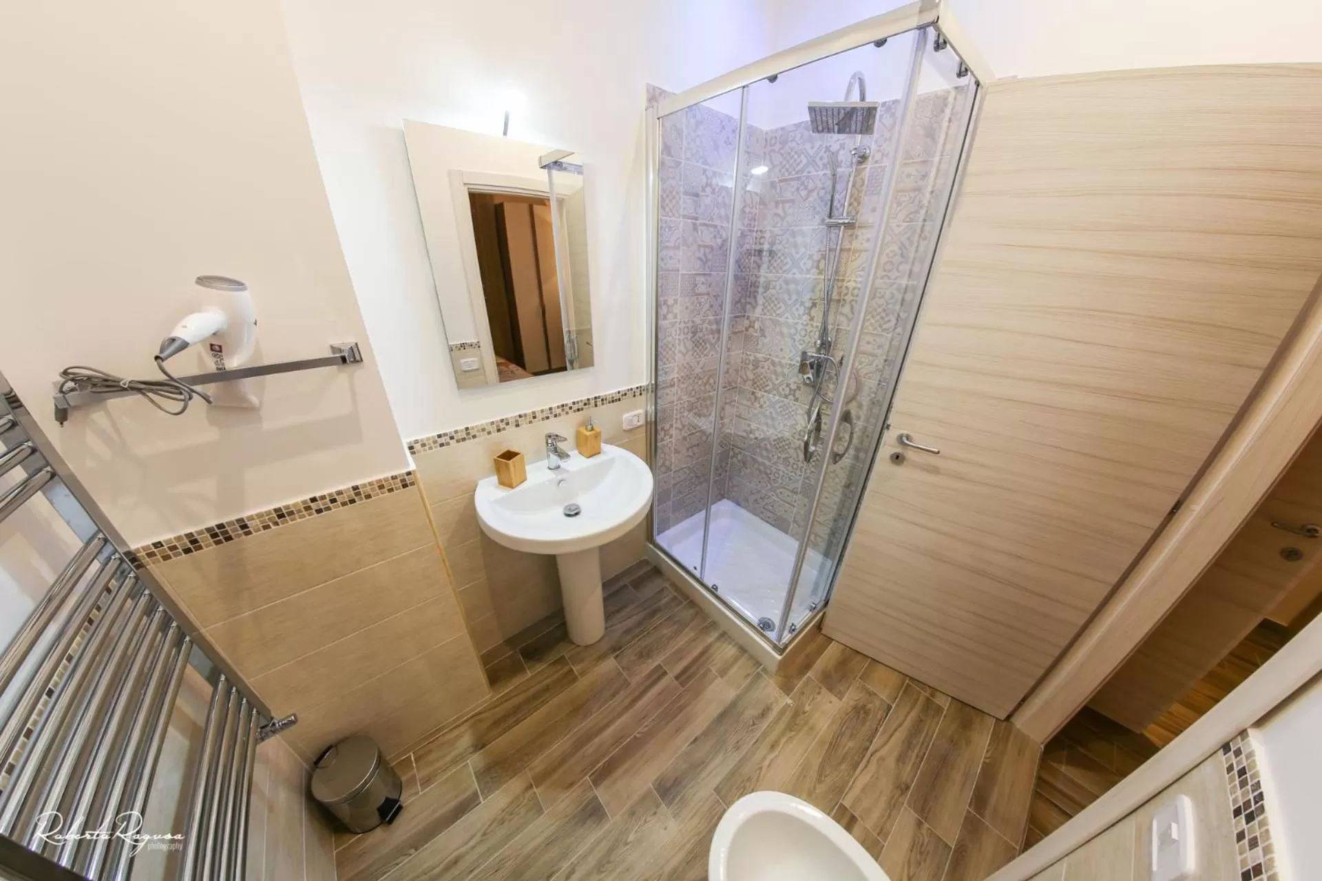 Shower in Quinto Stabile Rooms&Suite