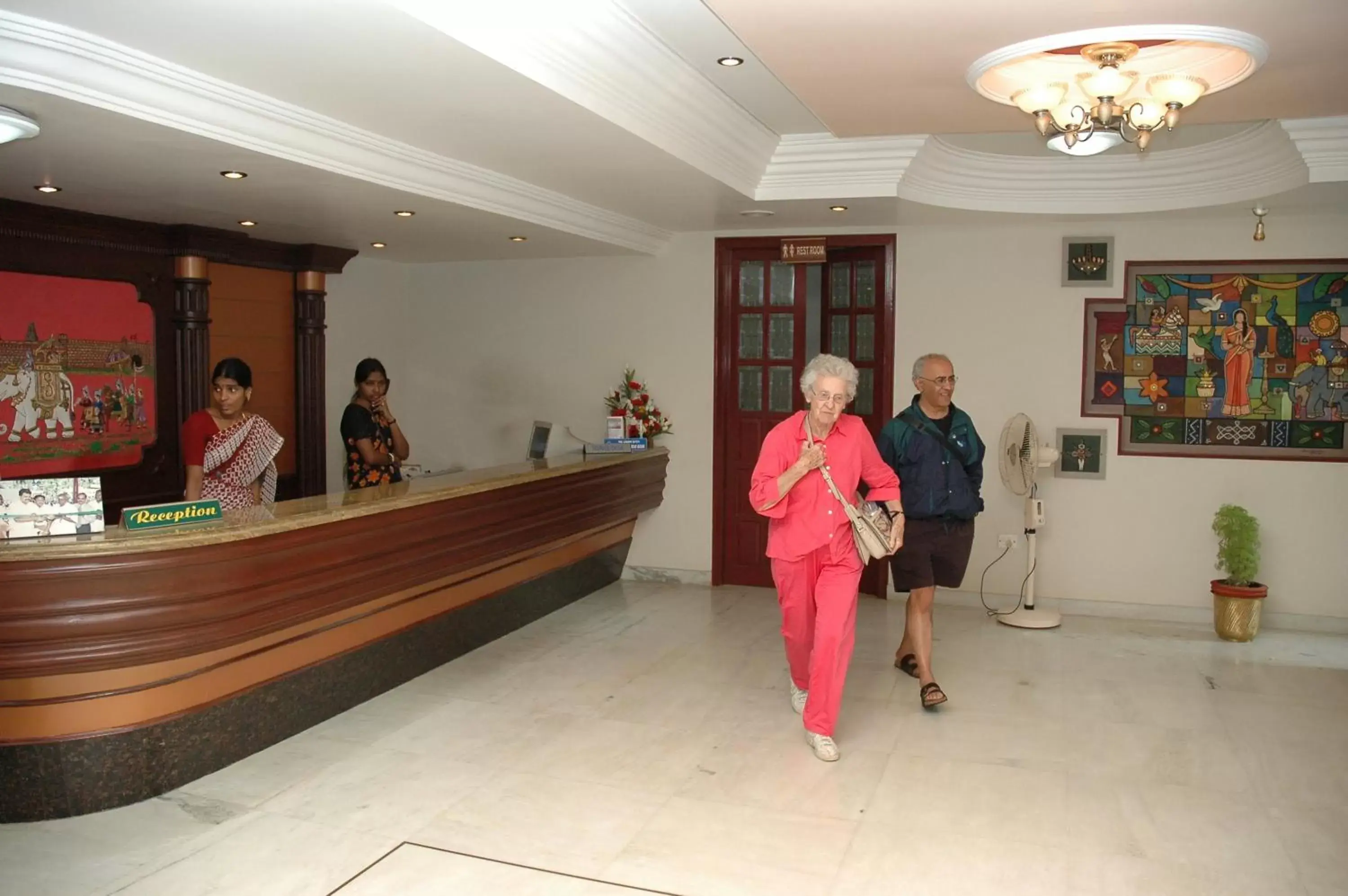 Lobby or reception in Hotel Gnanam