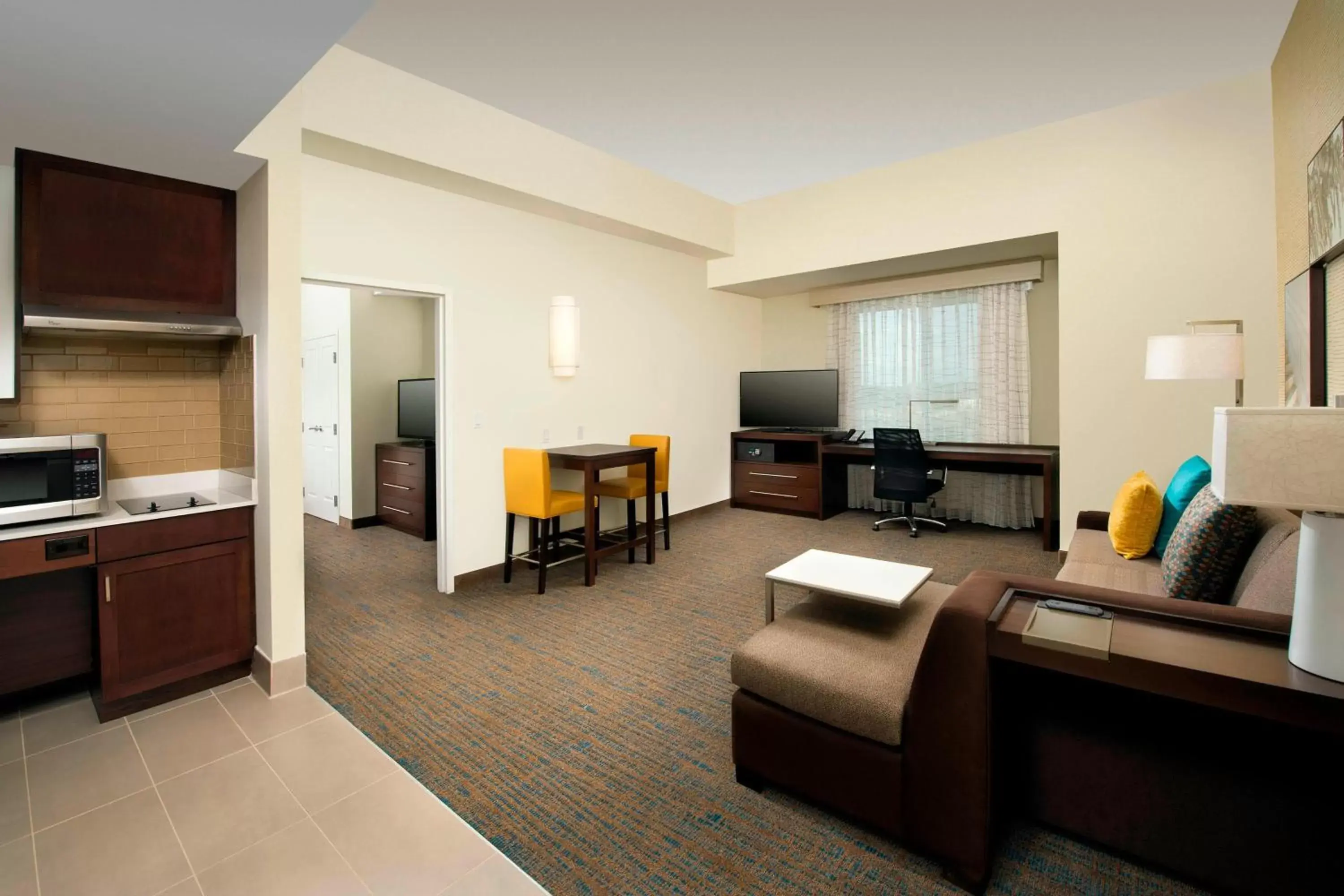 Living room, Seating Area in Residence Inn by Marriott Miami Airport West/Doral