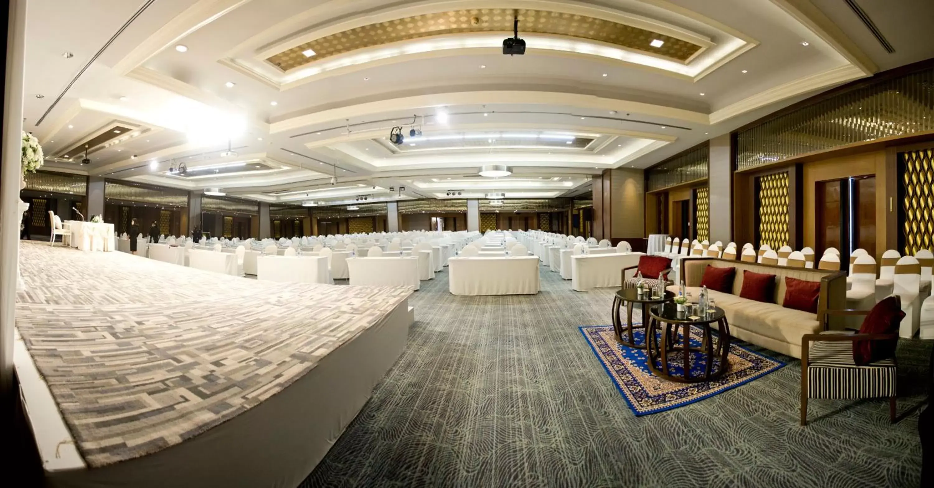 Meeting/conference room in Rua Rasada Hotel - The Ideal Venue for Meetings & Events
