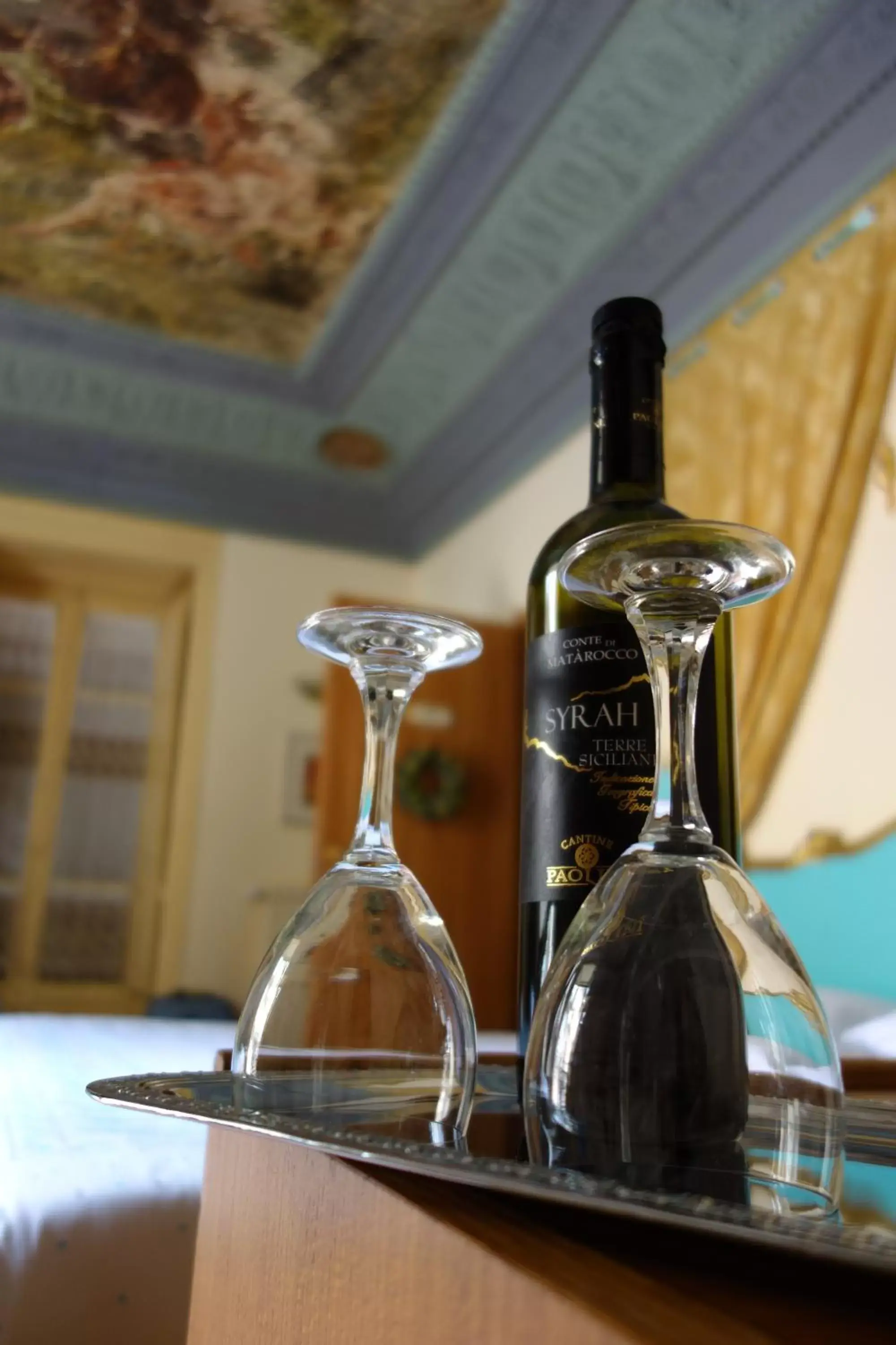 Photo of the whole room, Drinks in Vittorio Emanuele Rooms di Prinzi