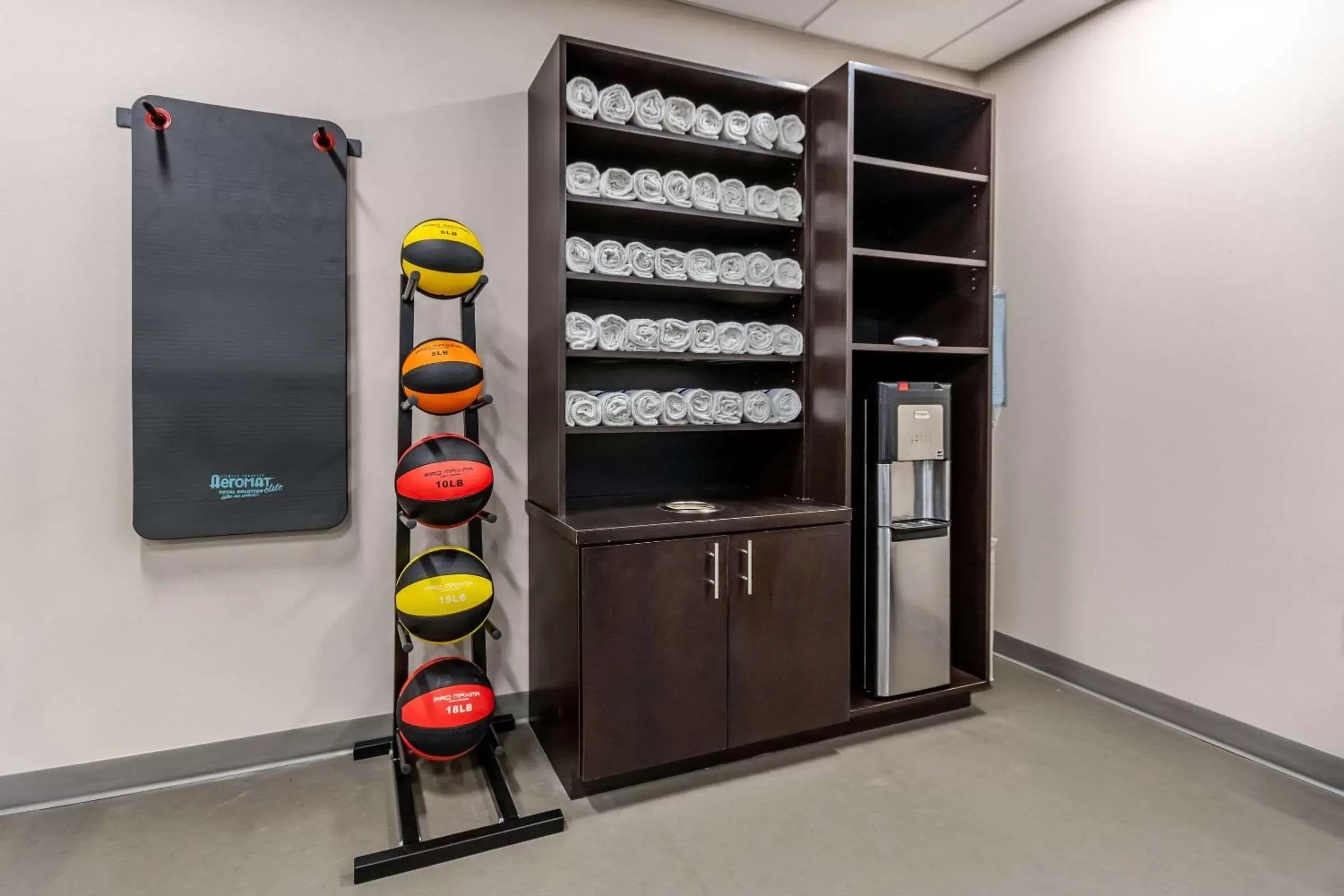 Fitness centre/facilities in Sleep Inn & Suites Yukon Oklahoma City Fitness centre/facilities in Sleep Inn & Suites Yukon Oklahoma City