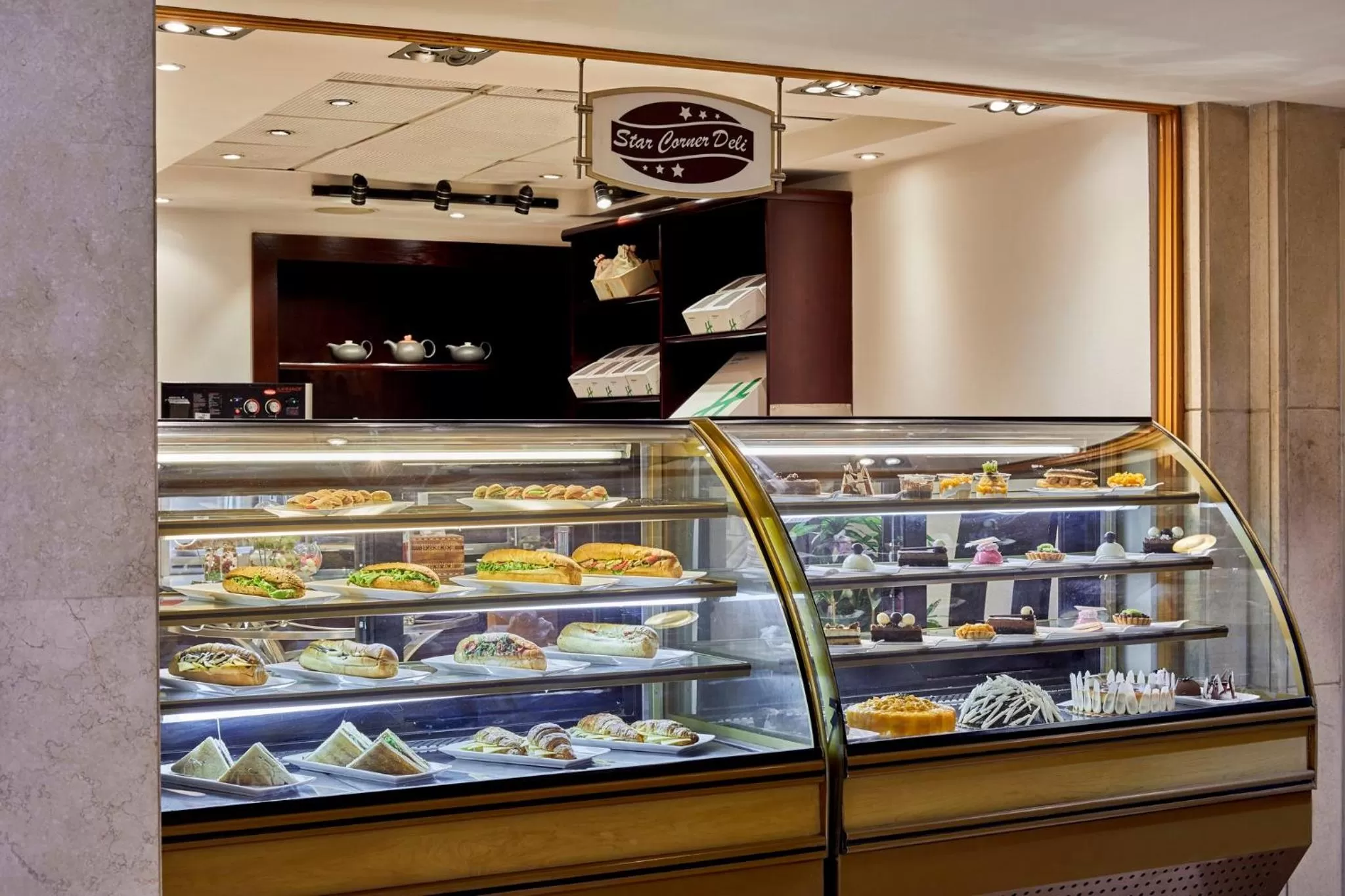 Restaurant/places to eat in Holiday Inn Citystars by IHG