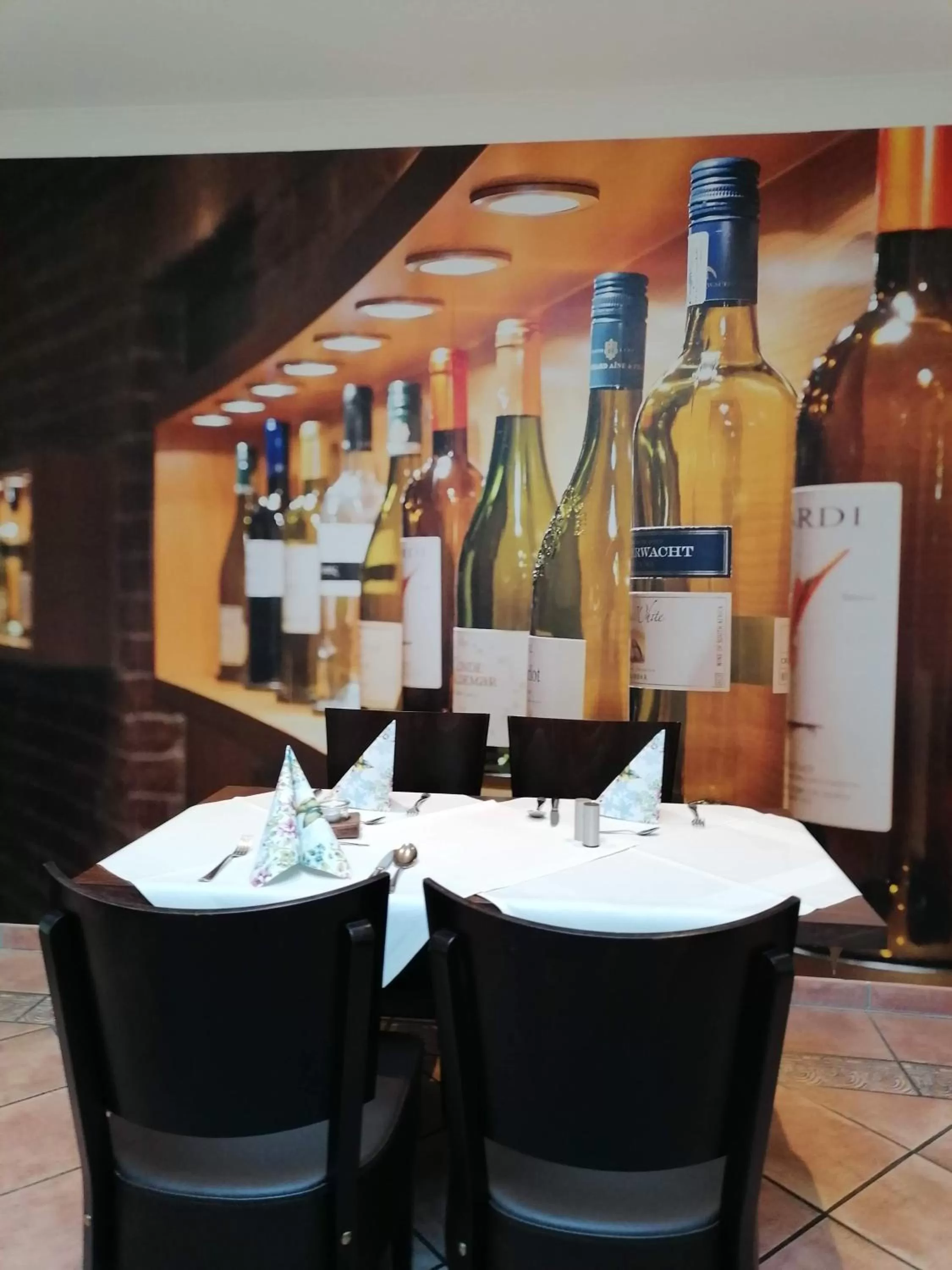 Restaurant/places to eat in Moselromantik Hotel Am Panoramabogen