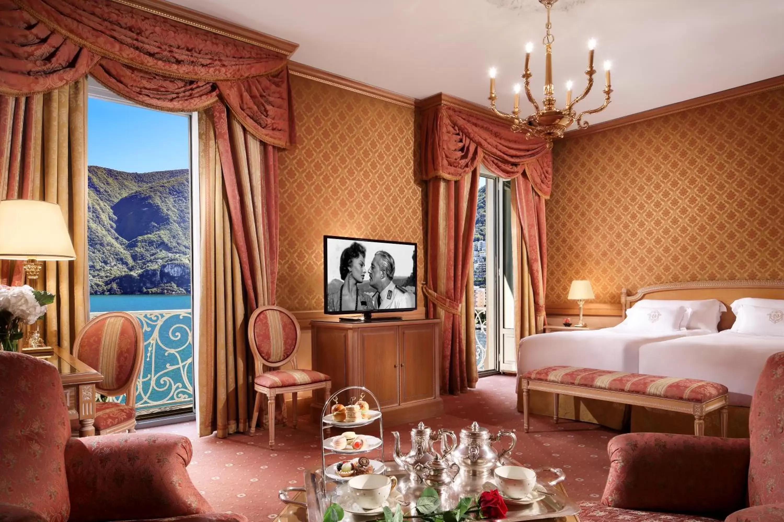 Photo of the whole room, Room Photo in Hotel Splendide Royal
