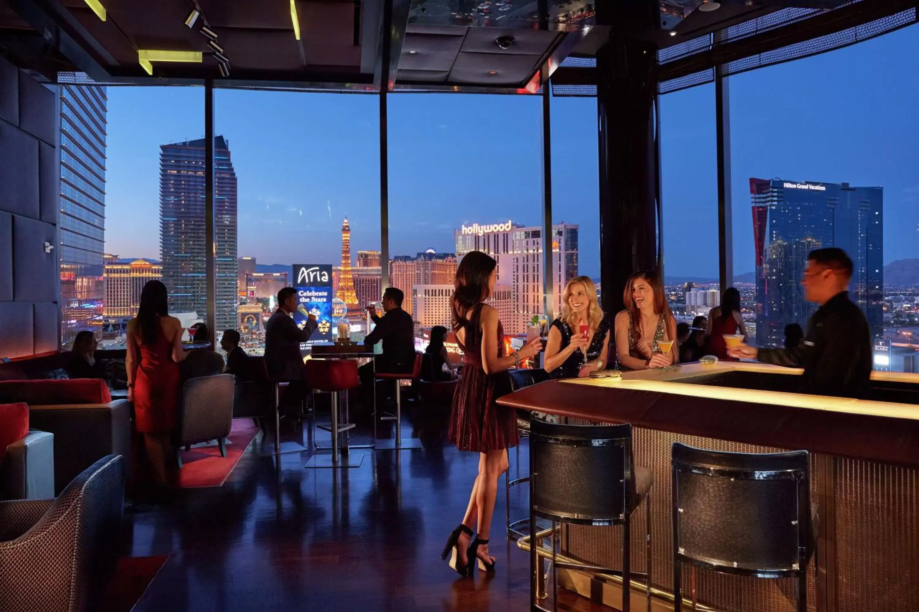 Lounge or bar in Waldorf Astoria Las Vegas