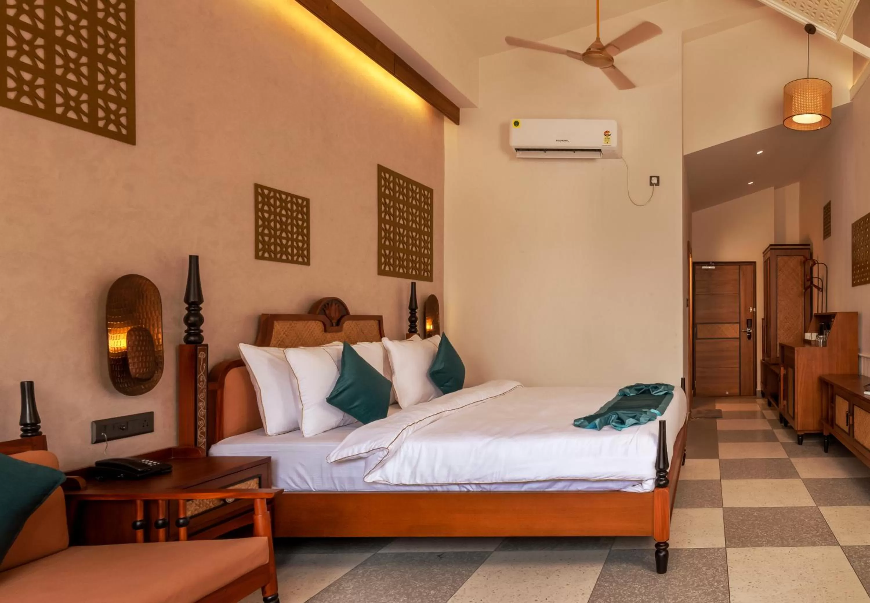 Bed in Hotel Sonar Bangla Mayapur