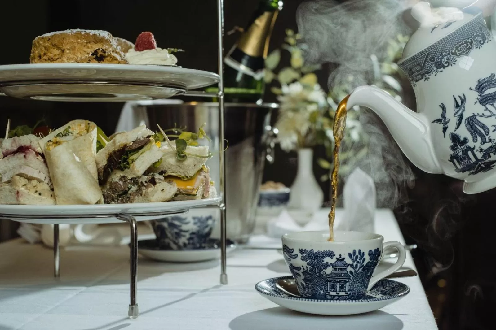 Food and drinks in County Arms Birr