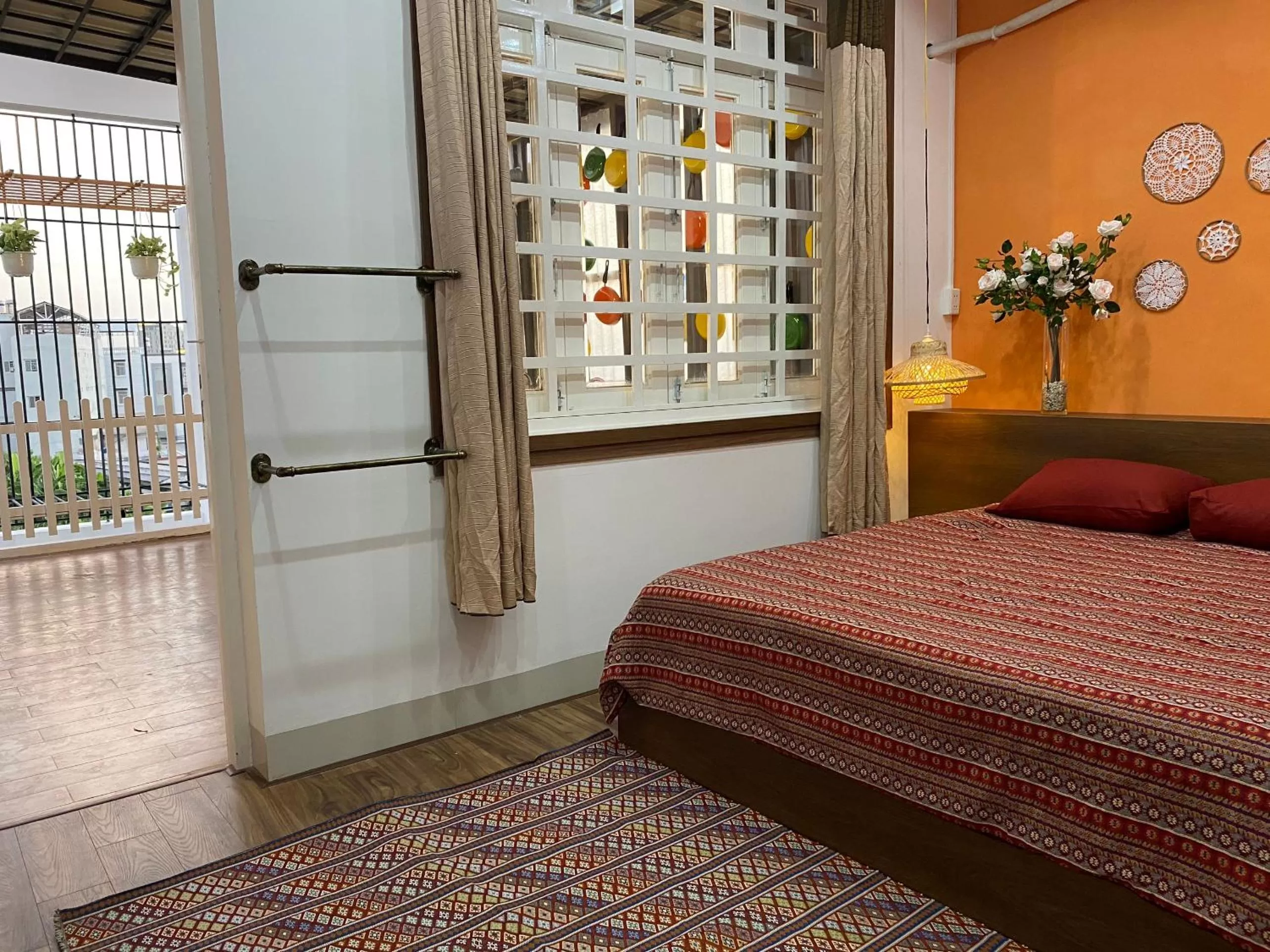 Bed in Emerald Boutique Stay 2