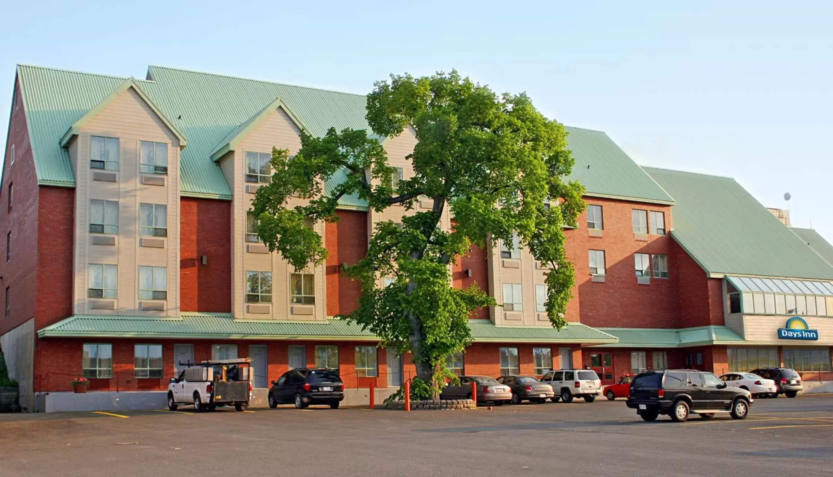 Facade/entrance, Property Building in Days Inn by Wyndham Dalhousie