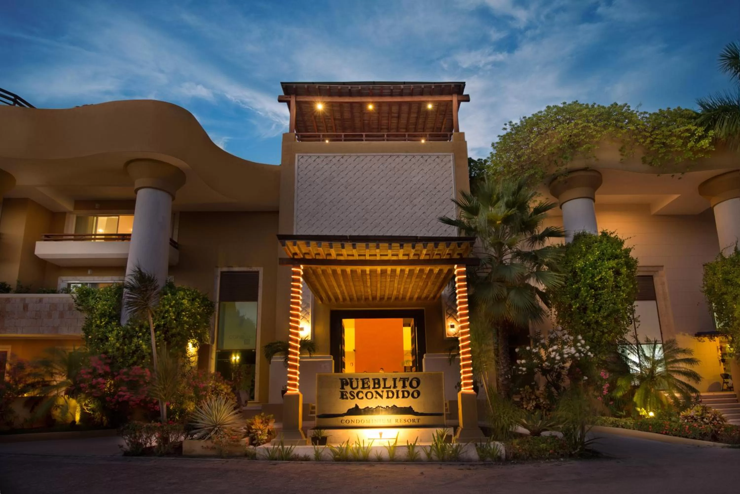 Facade/entrance in Pueblito Escondido by Mistik Vacation Rentals