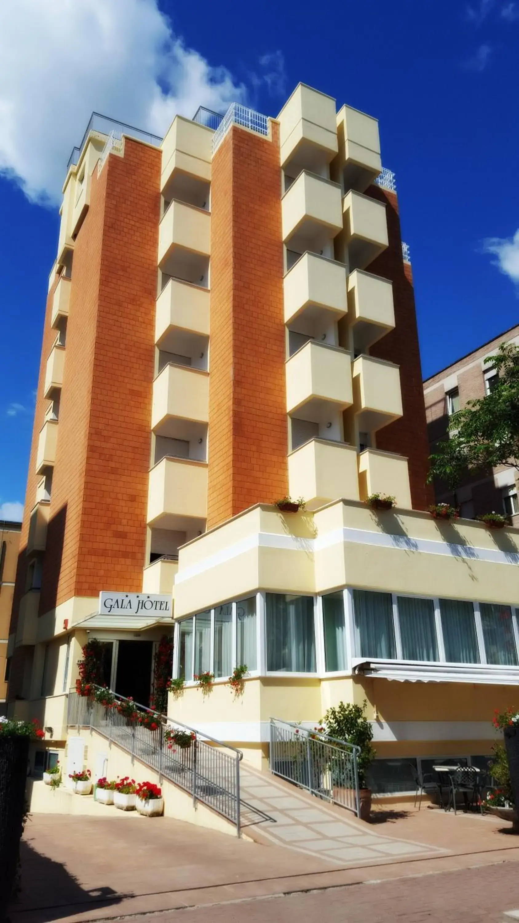 Facade/entrance, Property Building in Hotel Gala