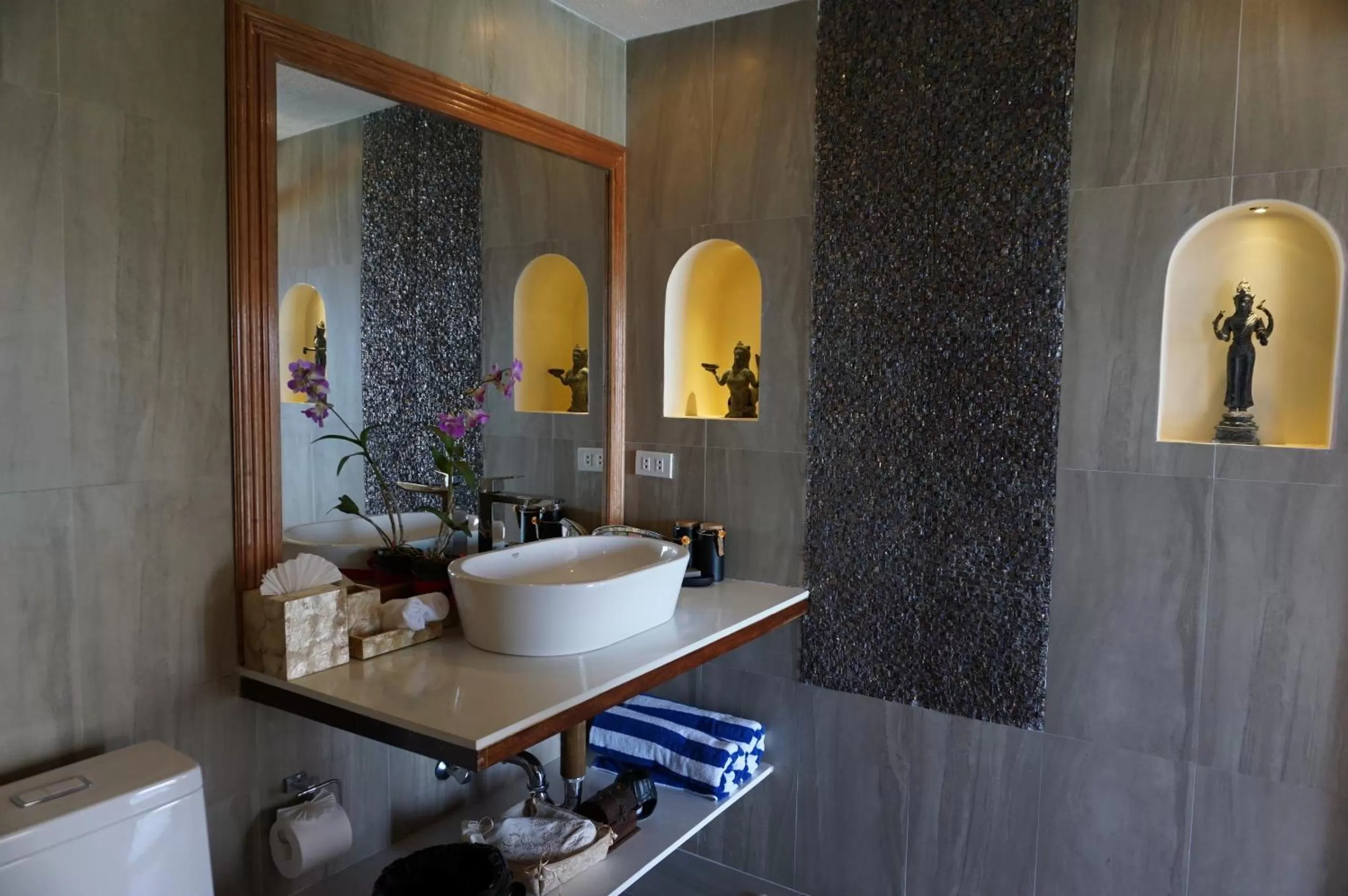 Bathroom in Vellago Resort