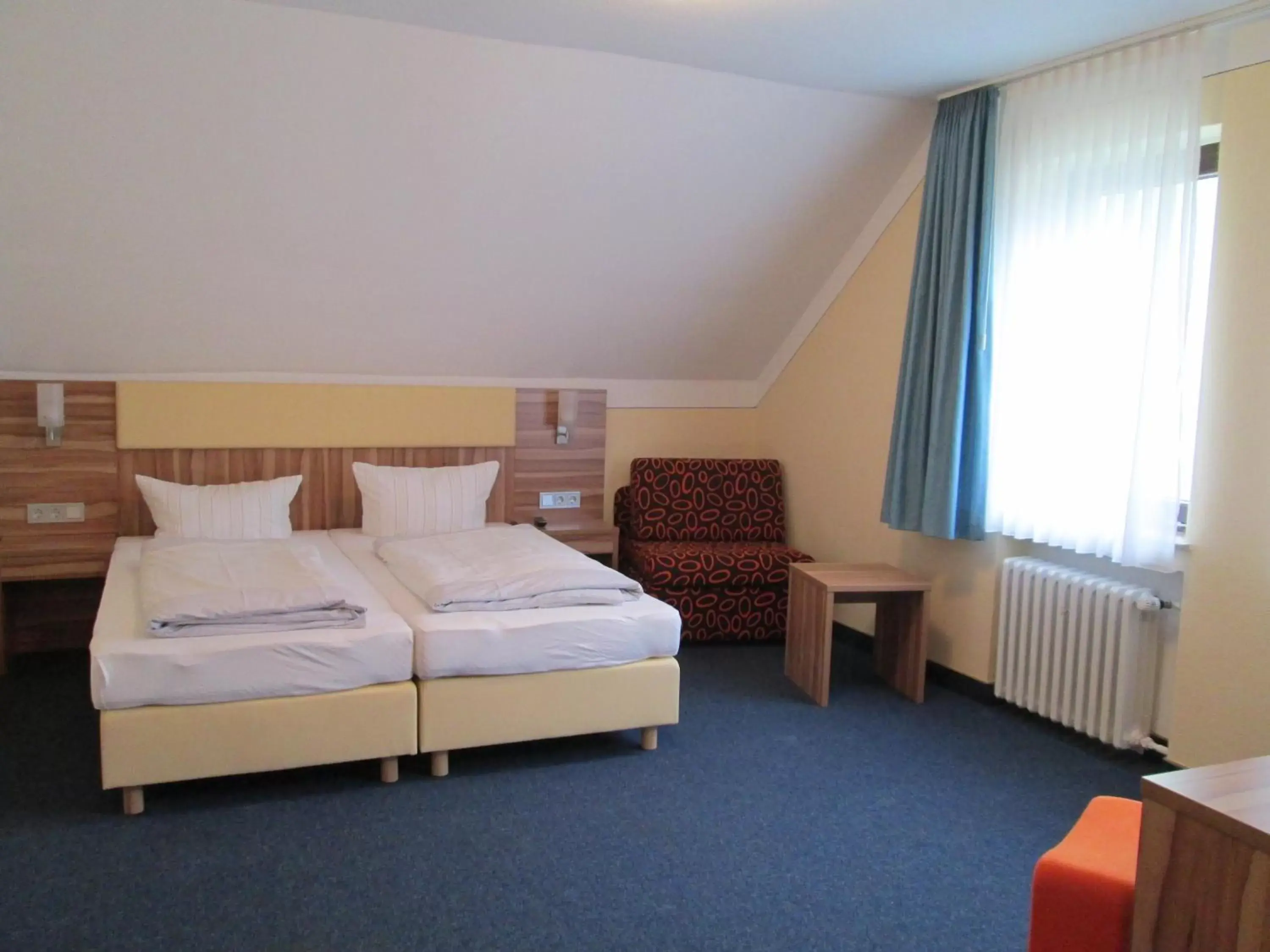 Photo of the whole room, Bed in Landhotel Karrenberg