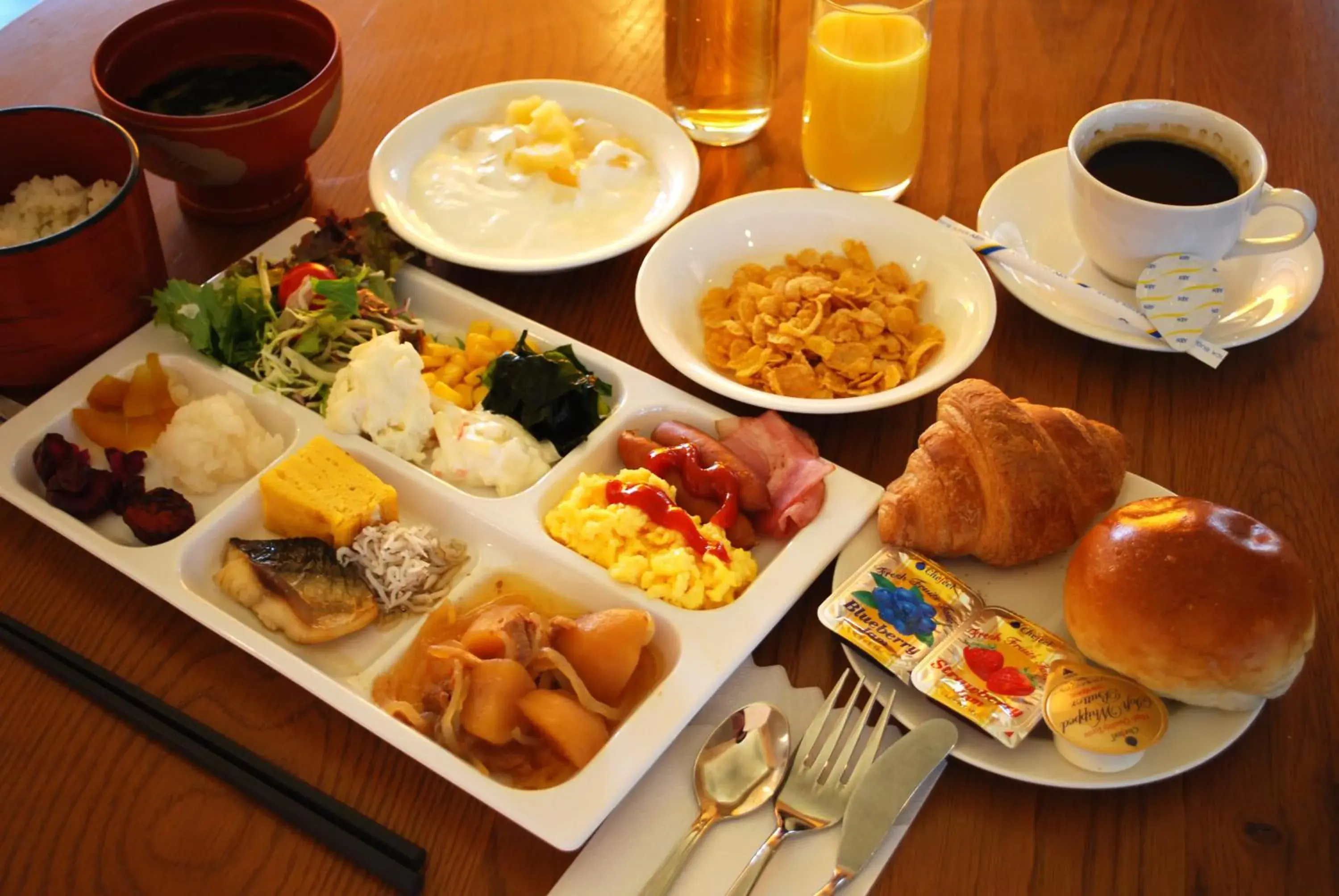 Buffet breakfast in Fujisan Station Hotel