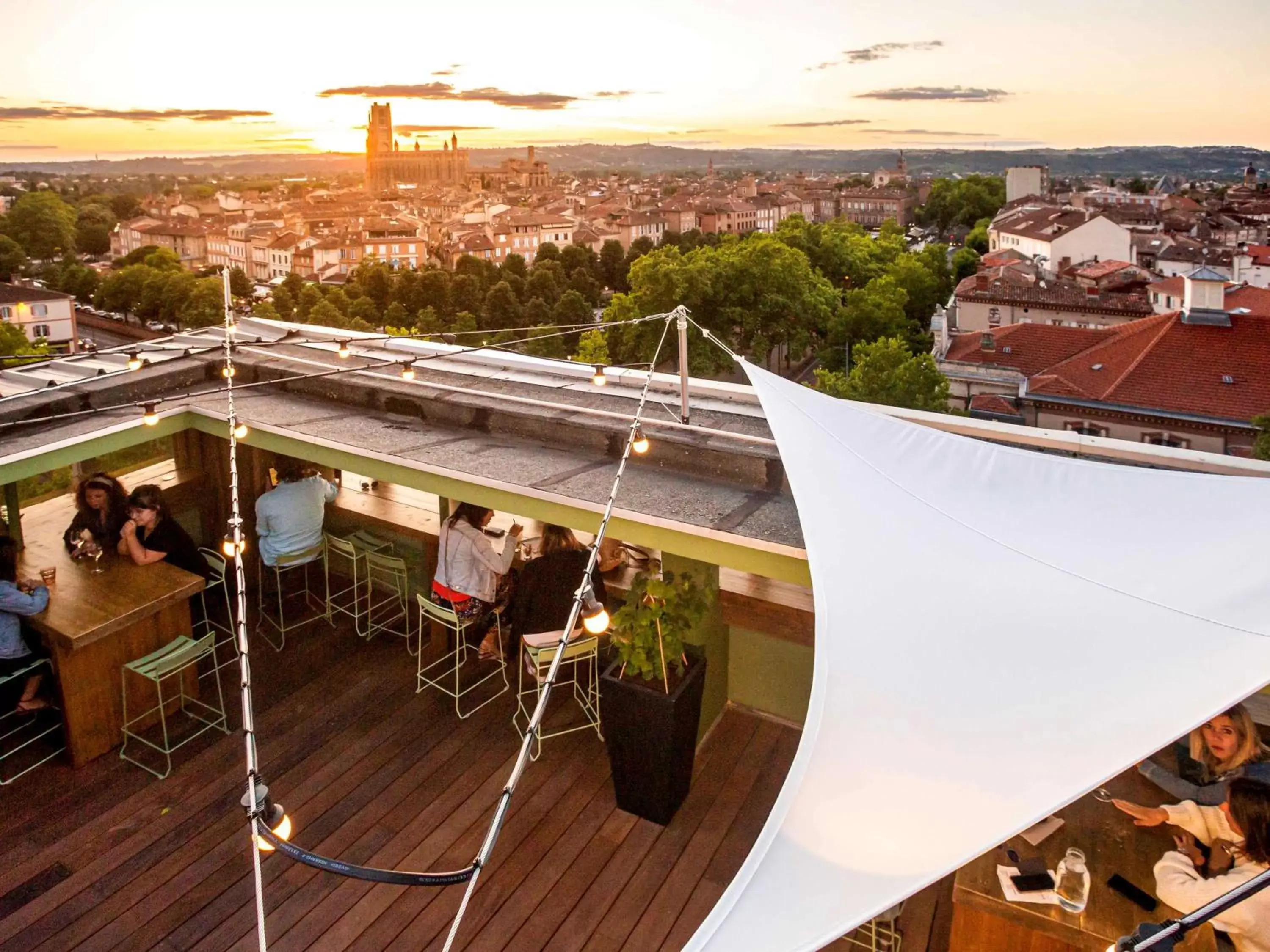 Restaurant/places to eat in ibis styles Albi Centre Le Theatro Restaurant/places to eat in ibis styles Albi Centre Le Theatro