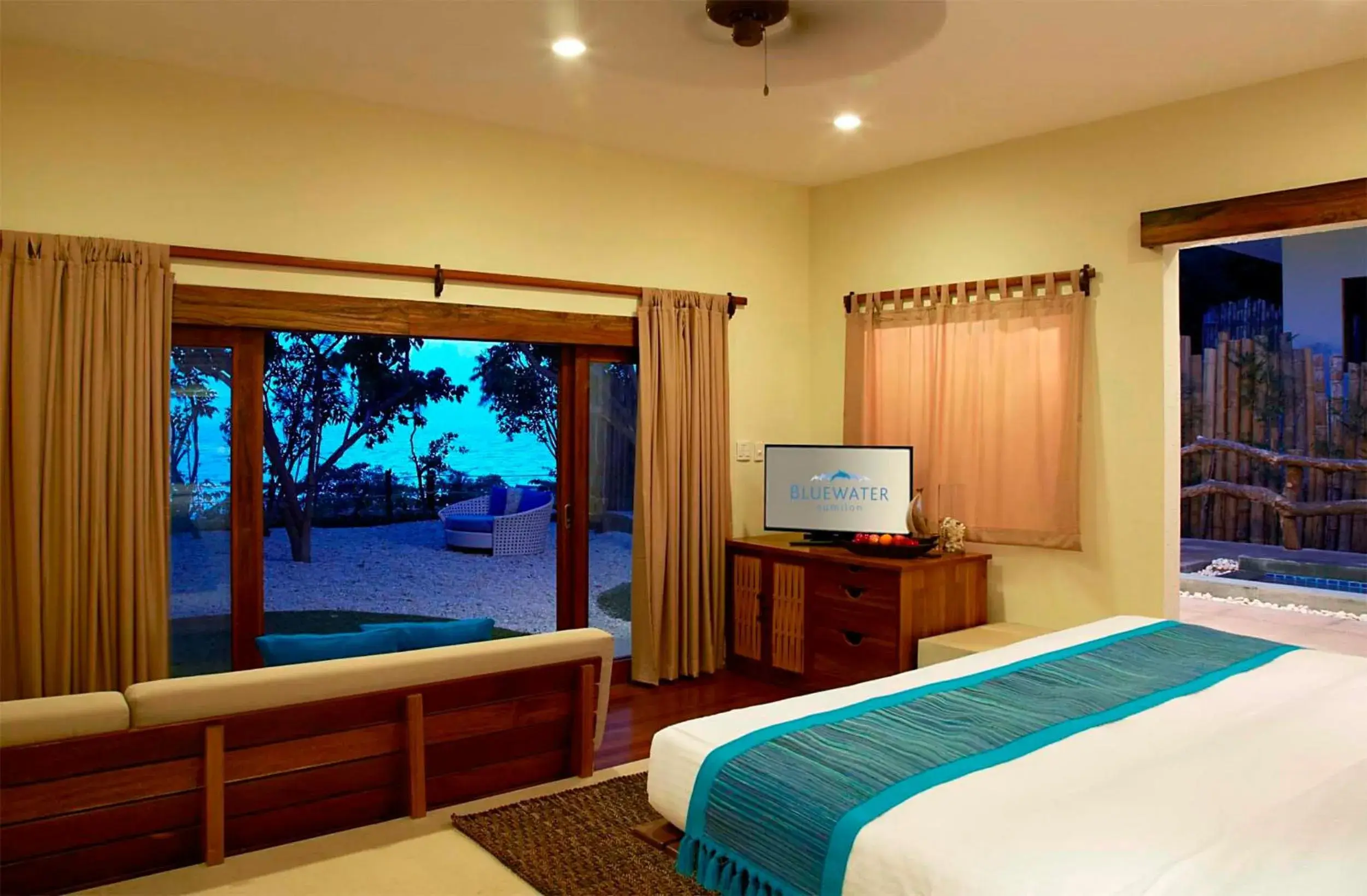 Living room in Bluewater Sumilon Island Resort