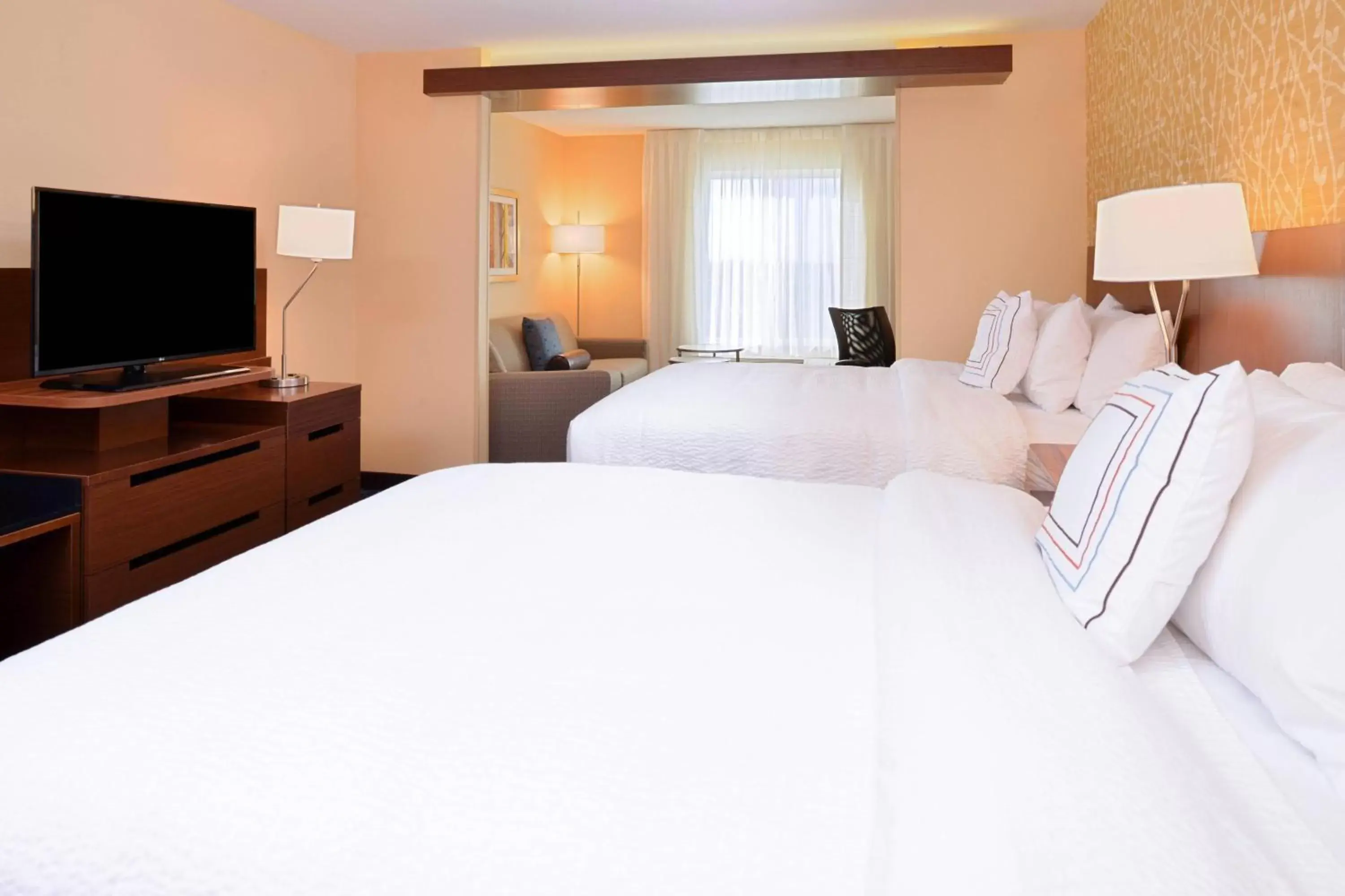 Bedroom, Bed in Fairfield Inn & Suites by Marriott Martinsburg