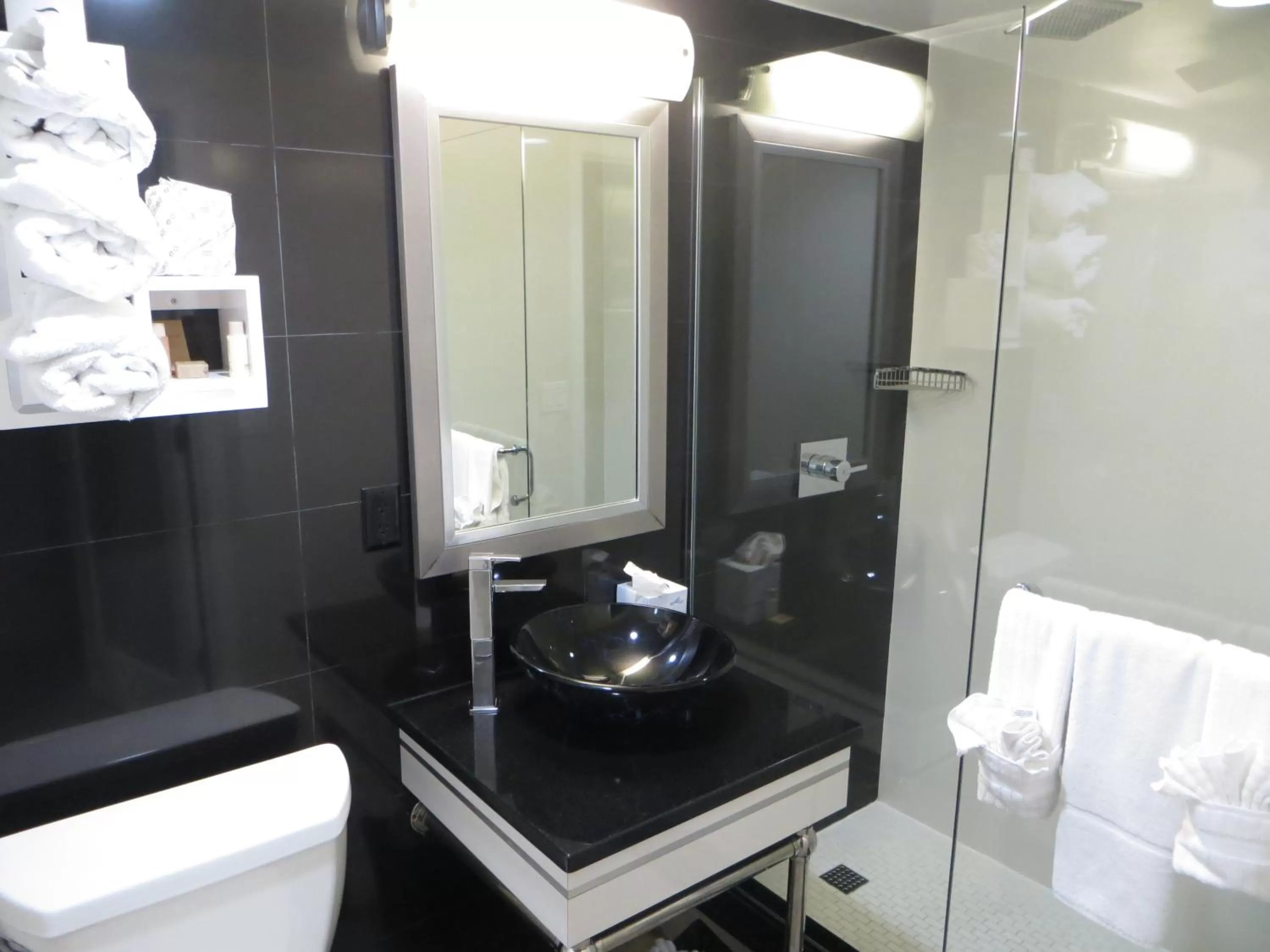 Bathroom in Lotus Boutique Inn and Suites