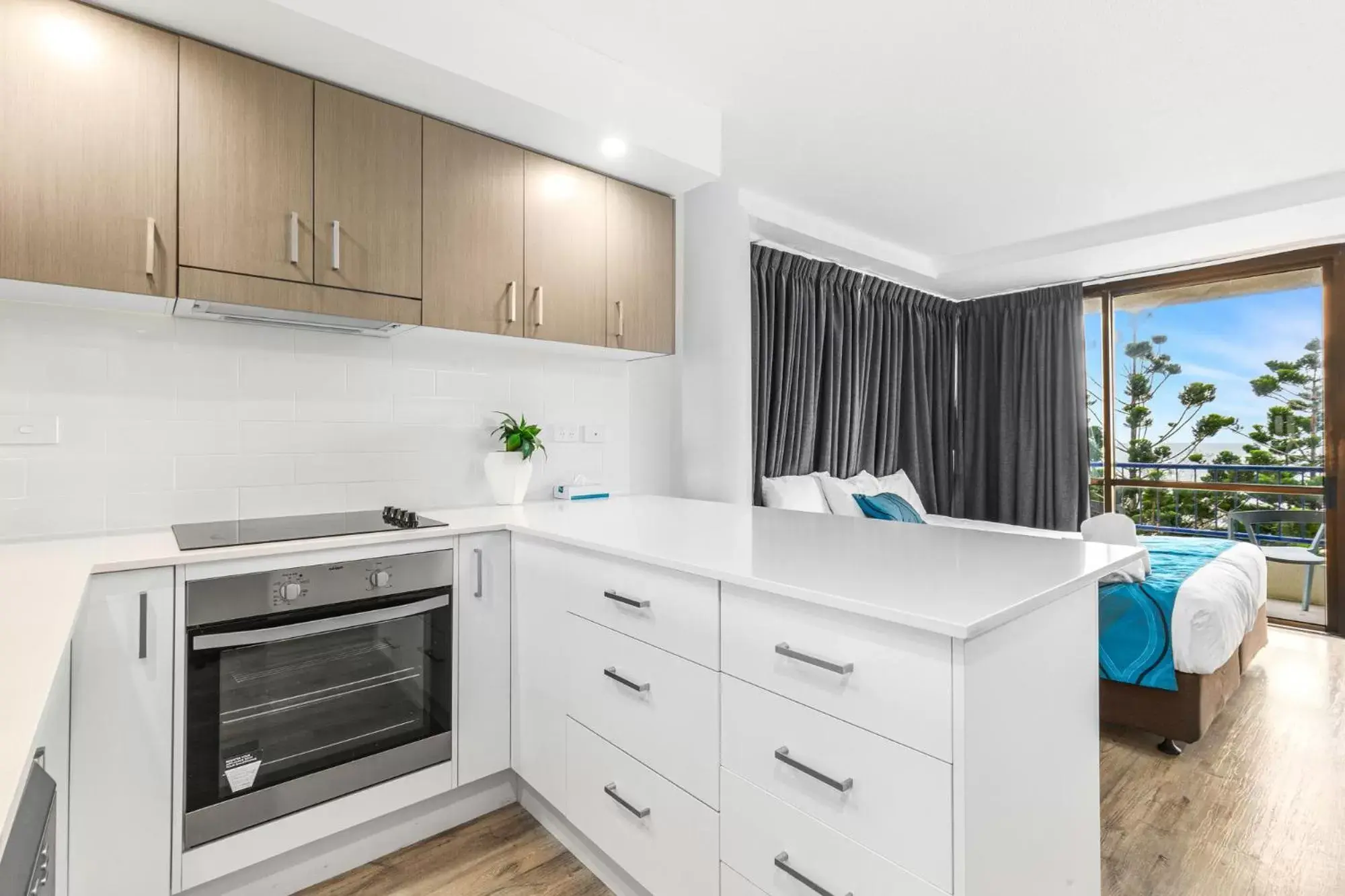 Bayview Tower Bayview Tower