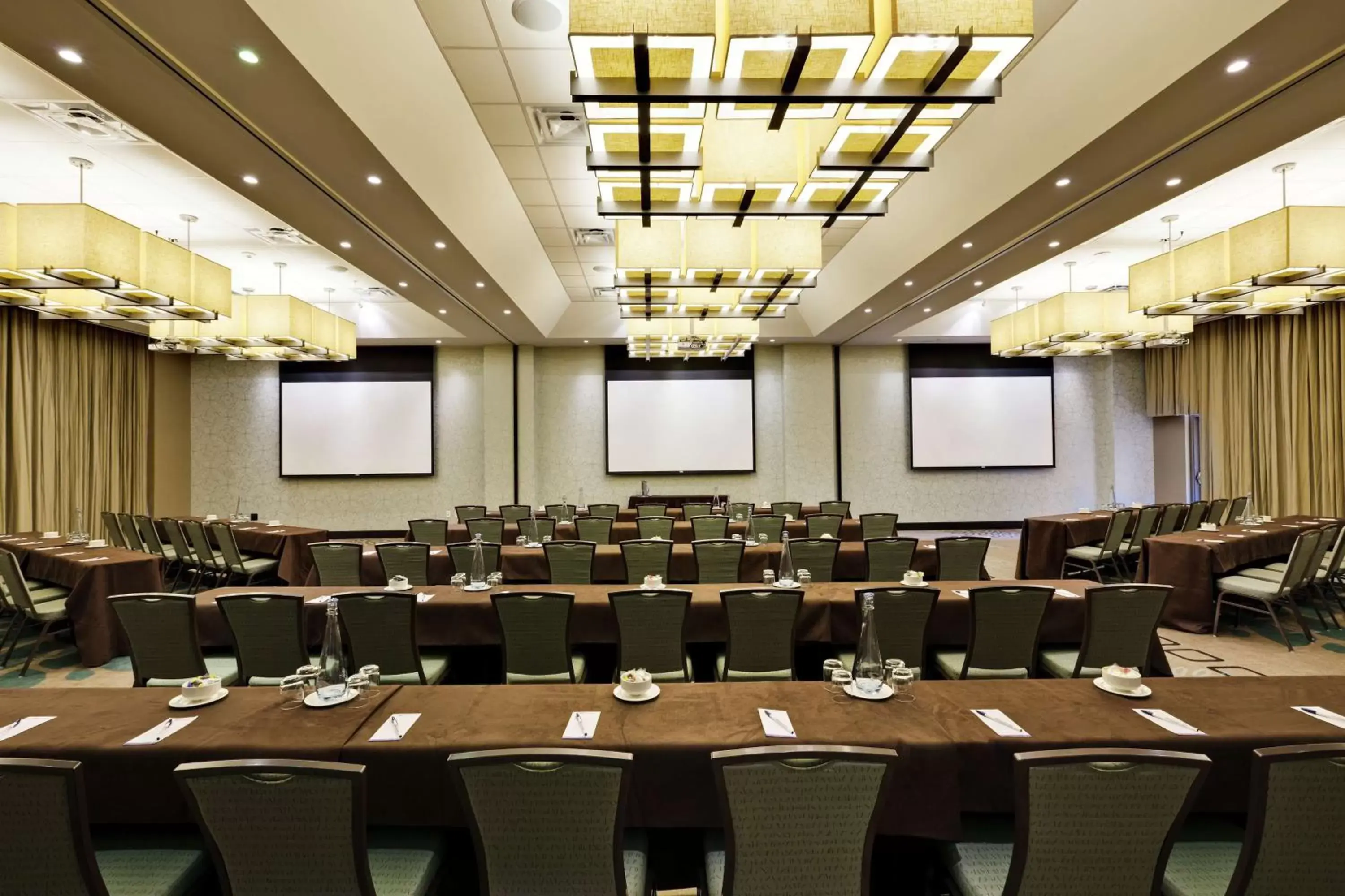 Meeting/conference room in Hilton Garden Inn Washington D.C./U.S. Capitol