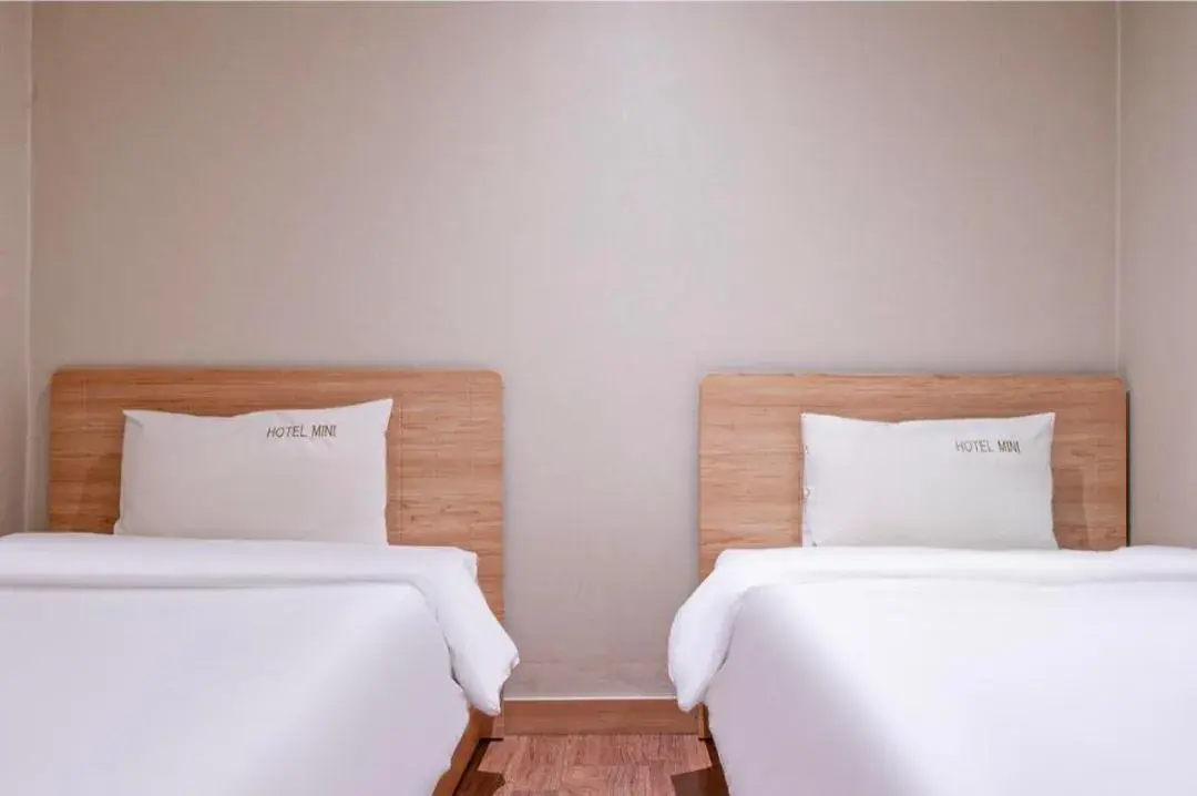 Bed in Hotel Mini