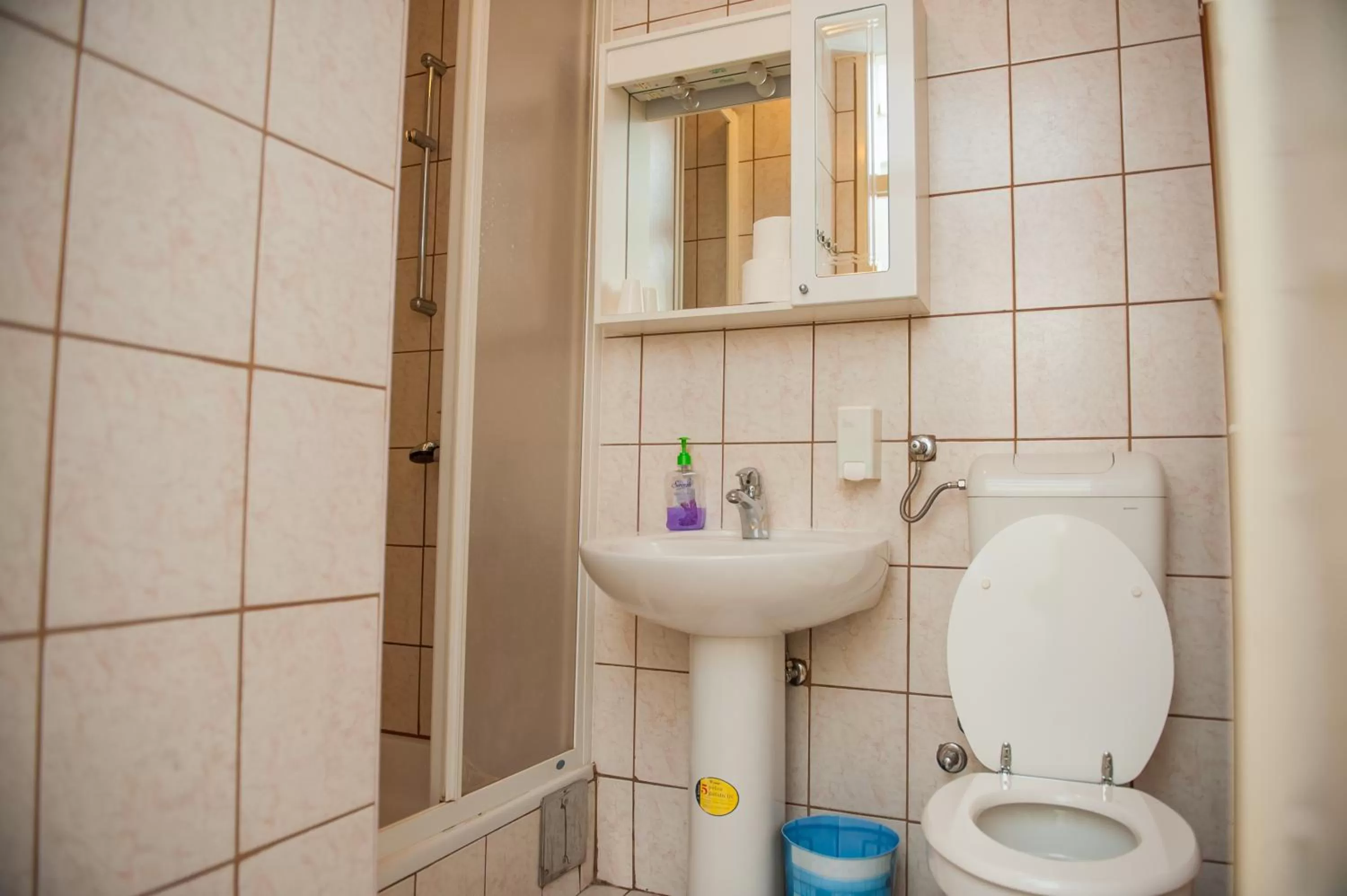 Prenoćište "NACIONAL"