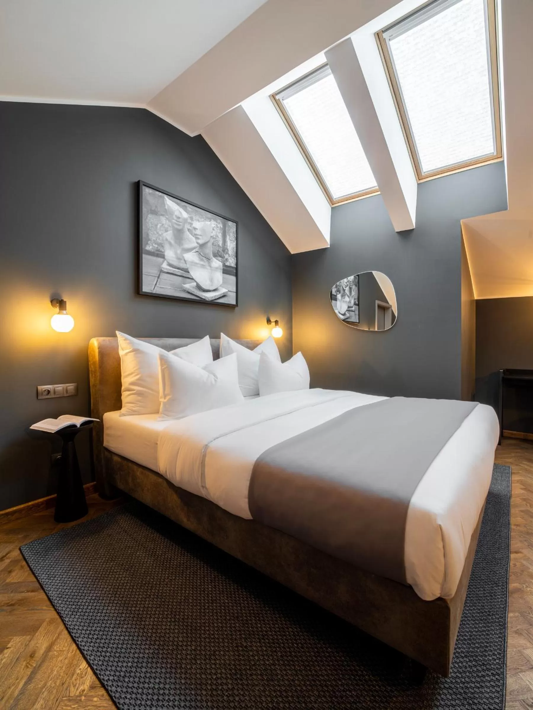 Bedroom, Bed in The Viaduct - Suites & More