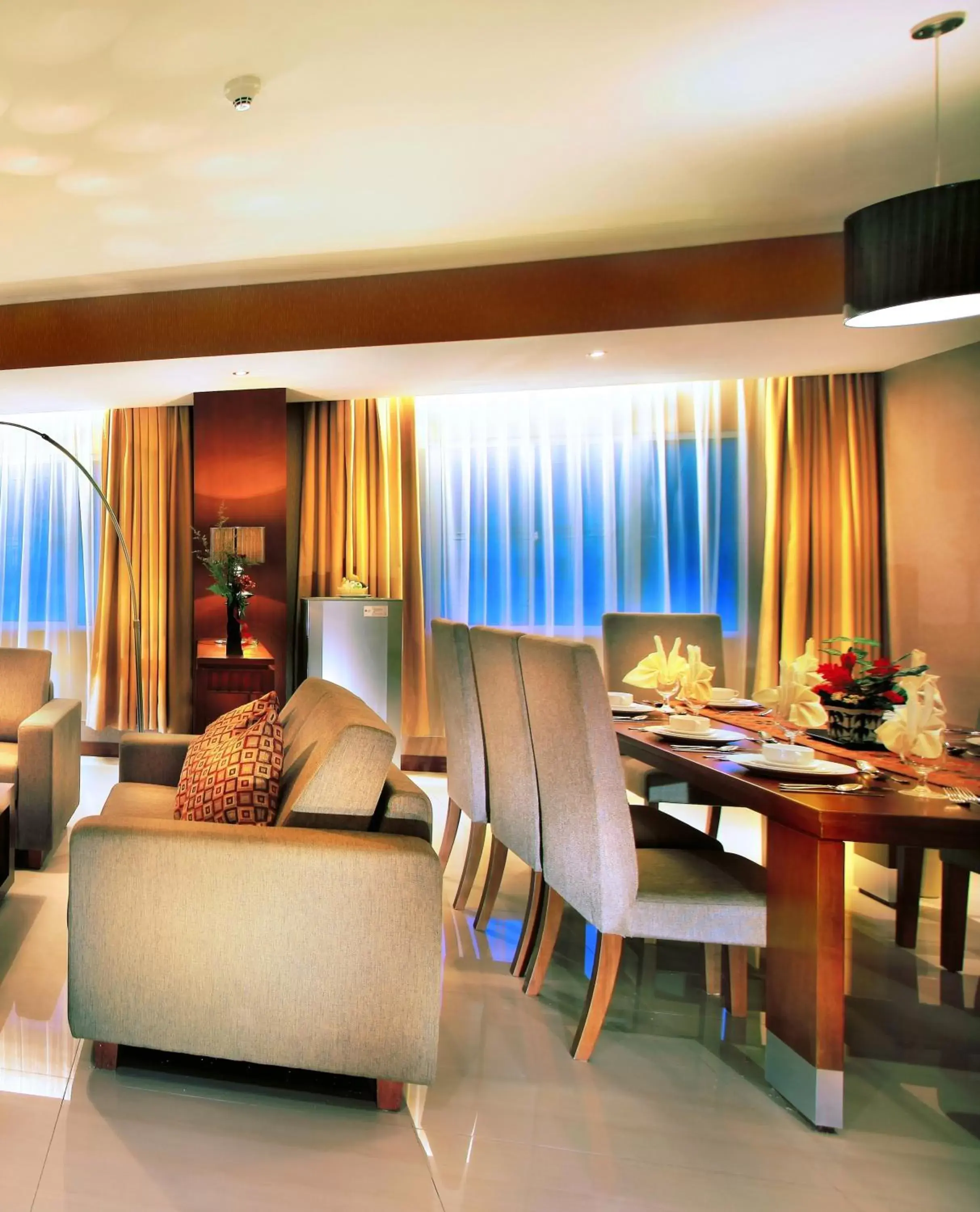 Living room, Seating Area in ASTON Tanjung Pinang Hotel & Conference Center