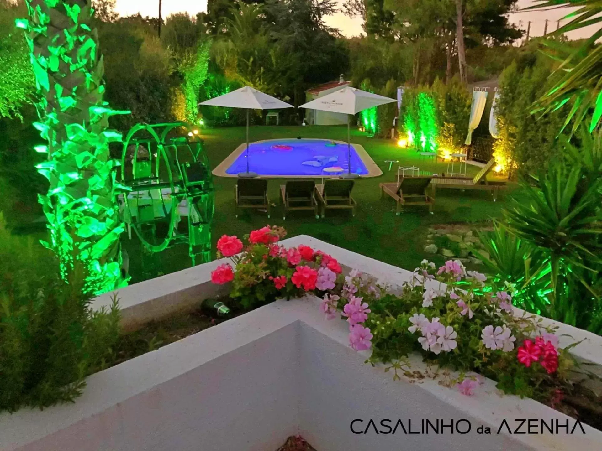 Garden, Pool View in Casalinho da Azenha - Charm House