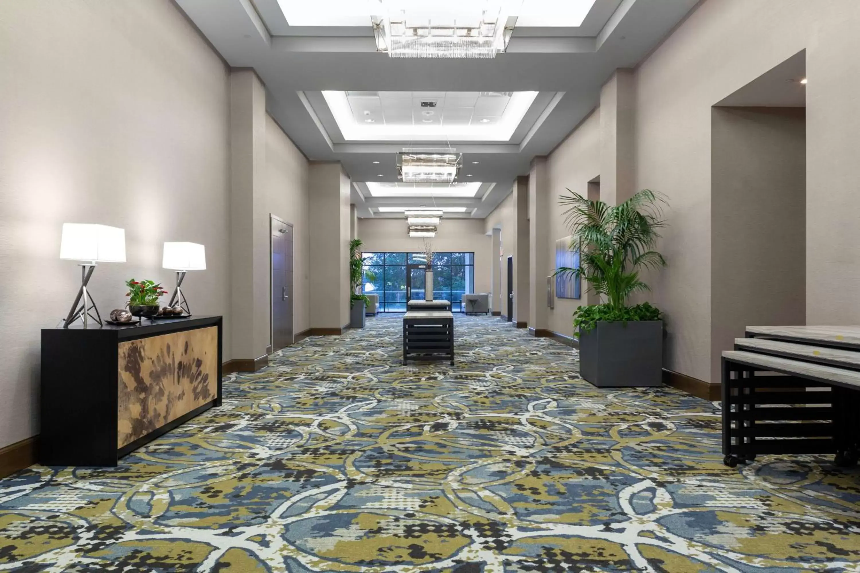 Meeting/conference room, Lobby/Reception in Embassy Suites By Hilton Grand Rapids Downtown