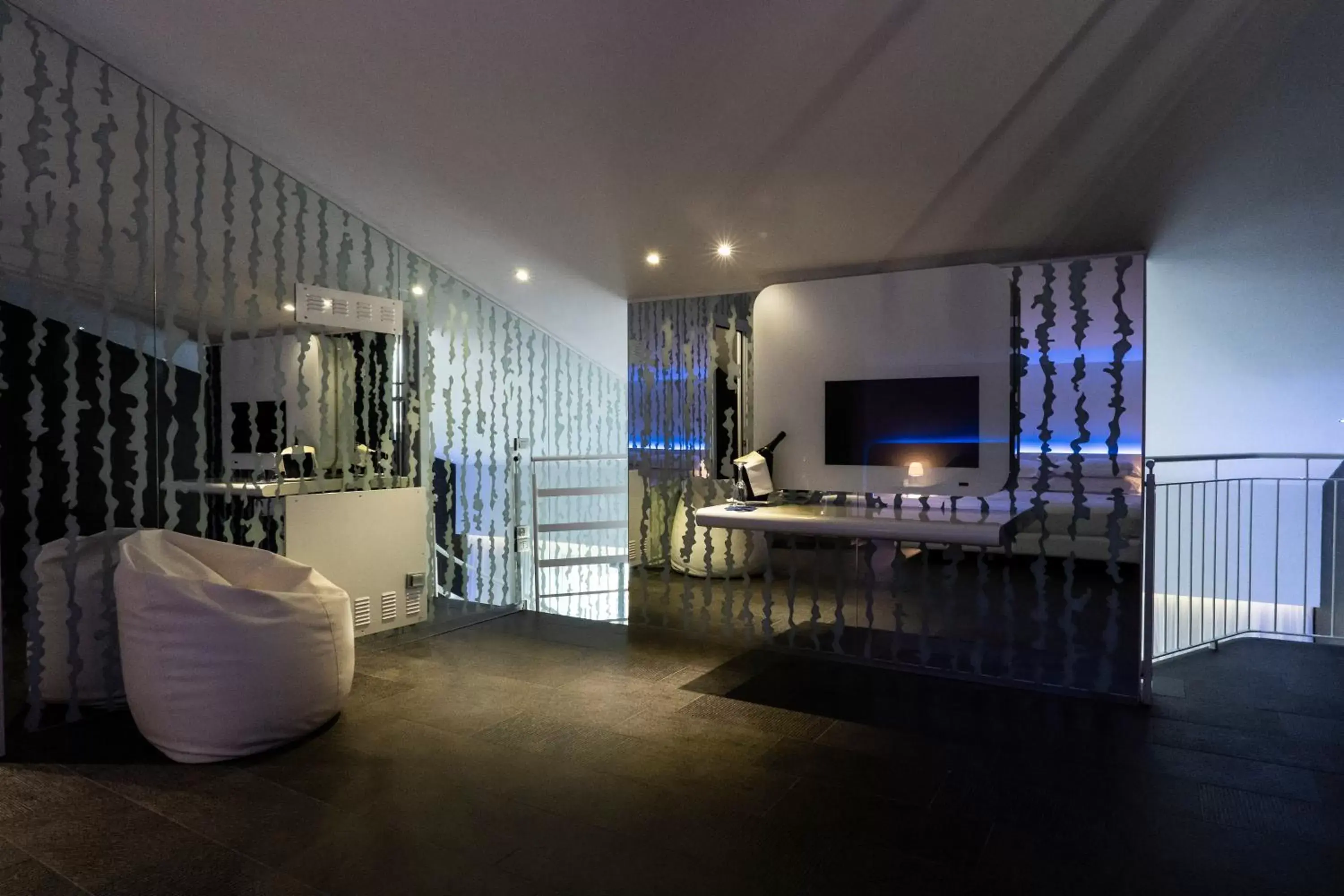 Bedroom, TV/Entertainment Center in A Point Porto Ercole Resort & Spa