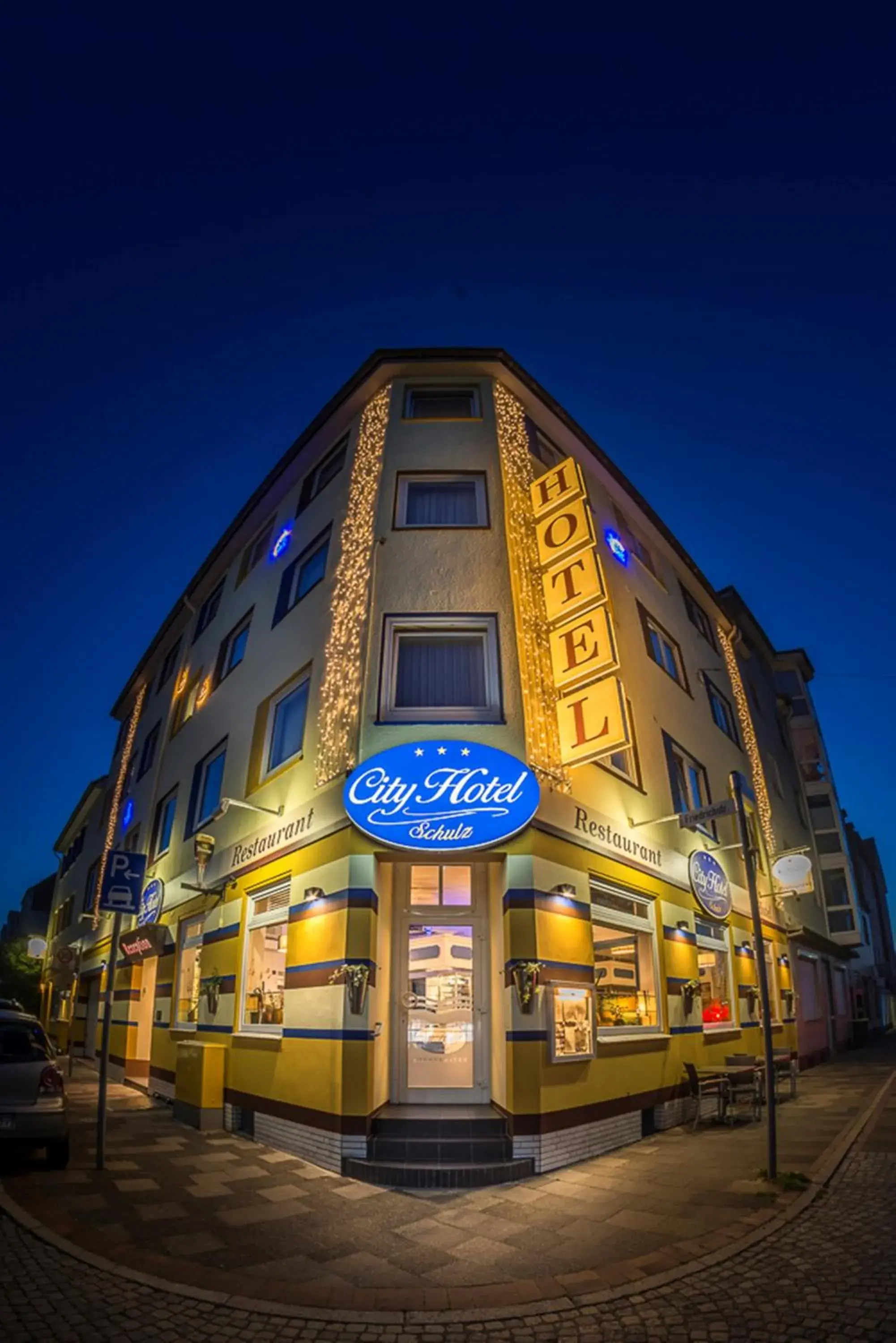 Facade/entrance, Property Building in City Hotel