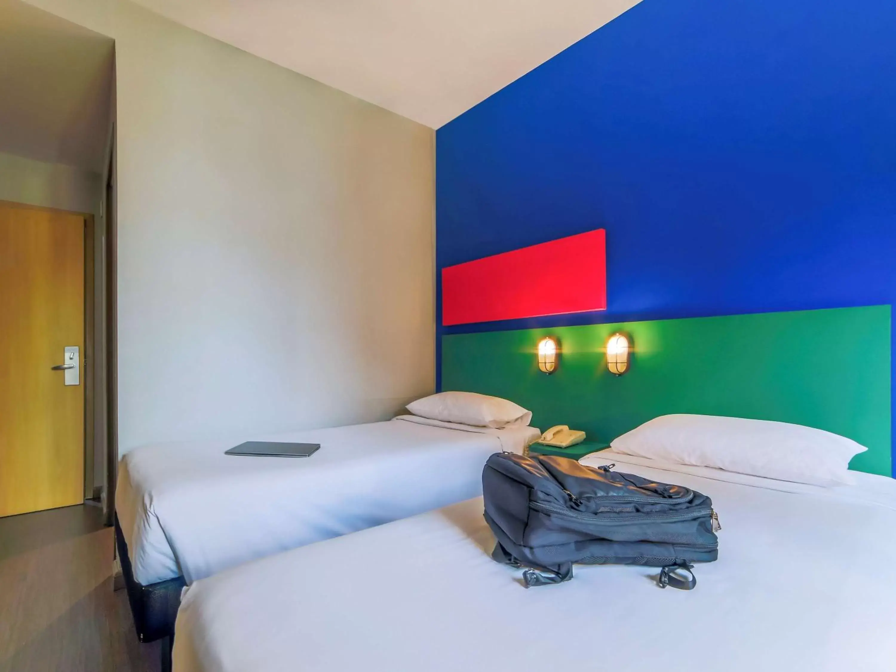 Photo of the whole room, Bed in ibis Styles SP Faria Lima