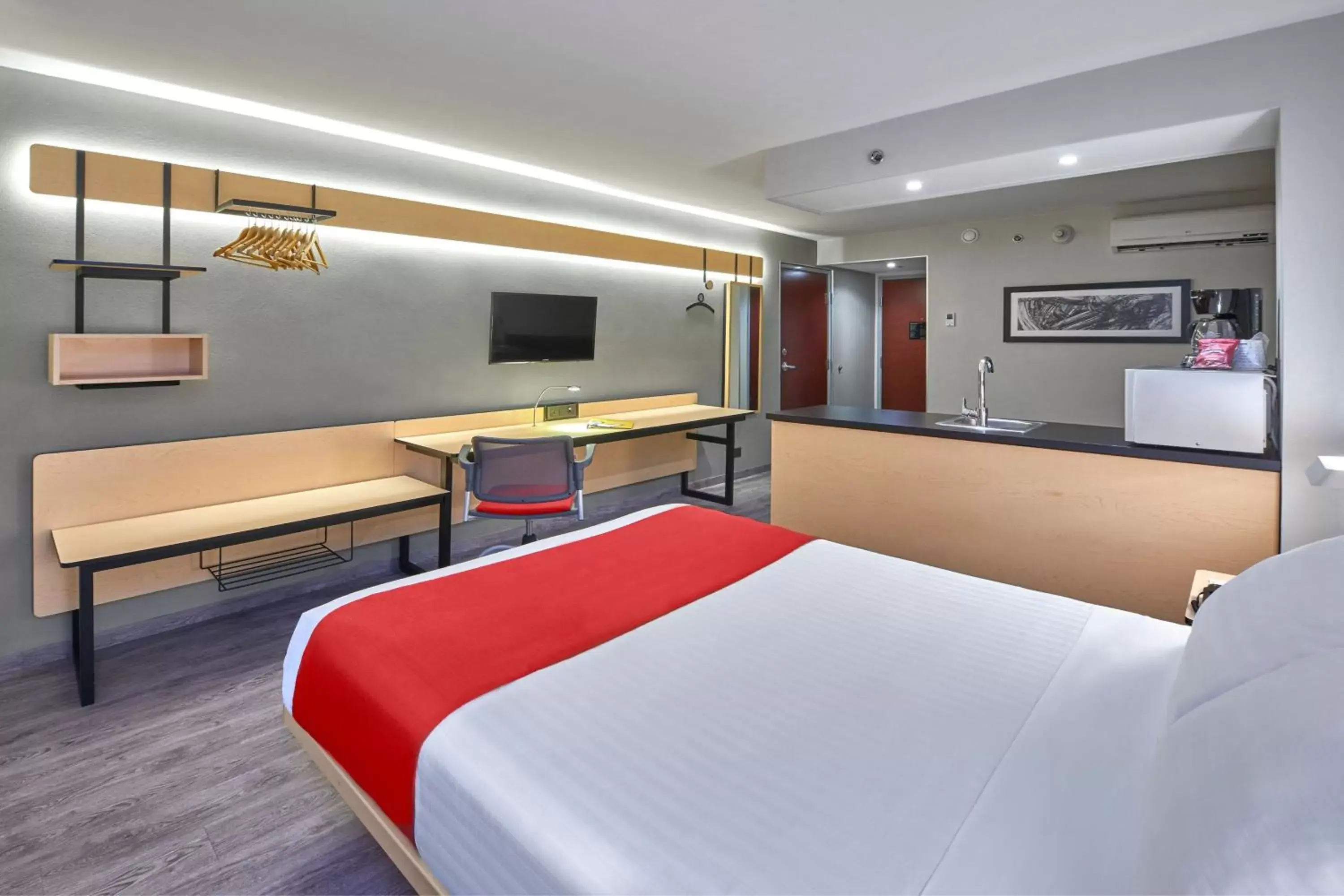 Photo of the whole room in City Express by Marriott Queretaro