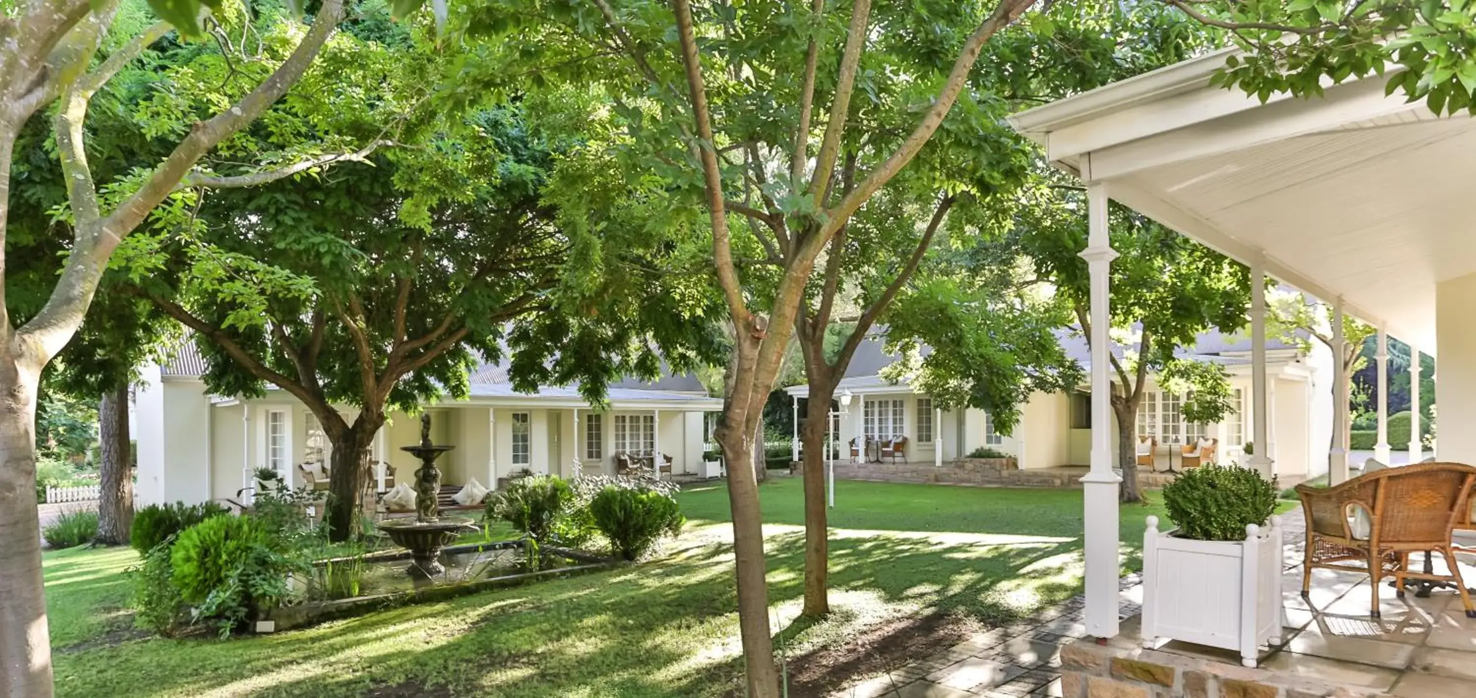 Patio, Property Building in Rosenhof Boutique Hotel