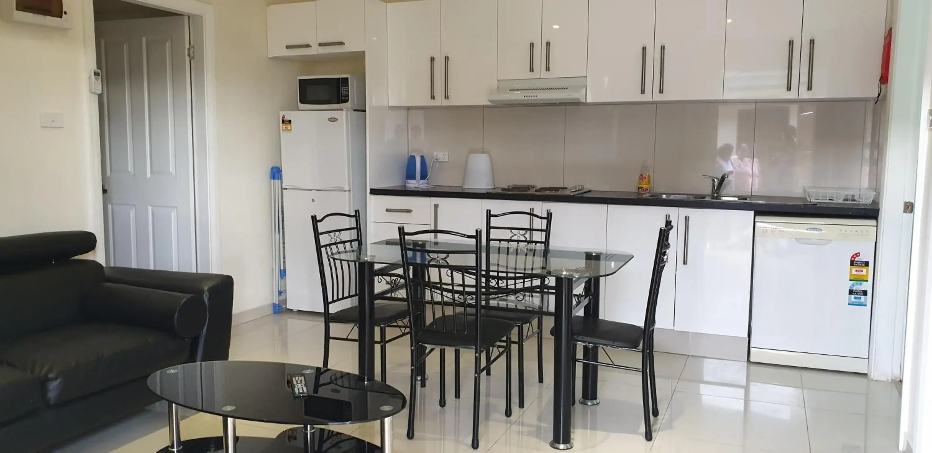 Kitchen or kitchenette, Kitchen/Kitchenette in Westfield Homestay Fiji