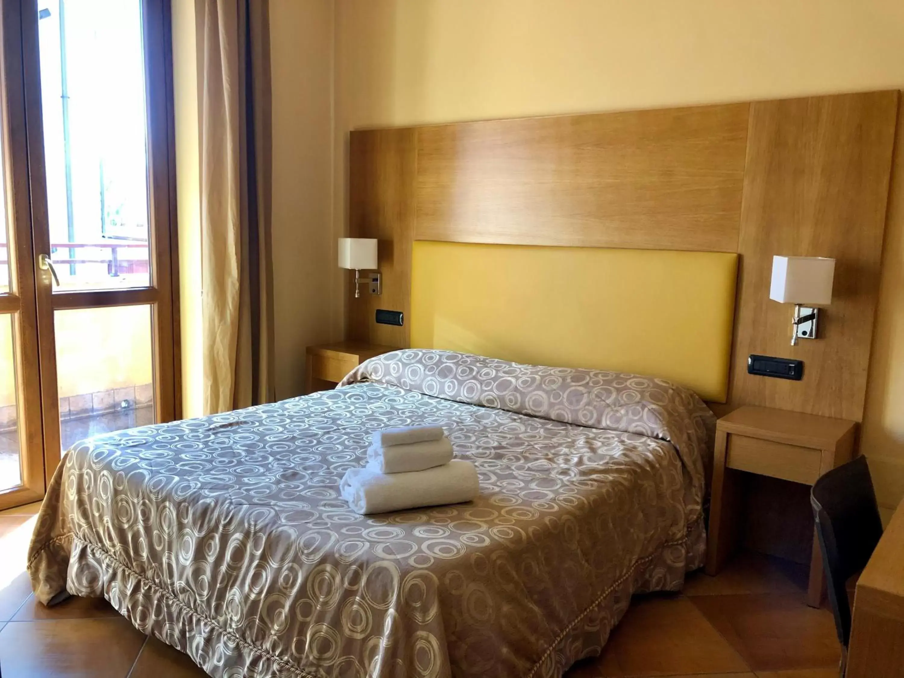 Bed in Albergo Mingone