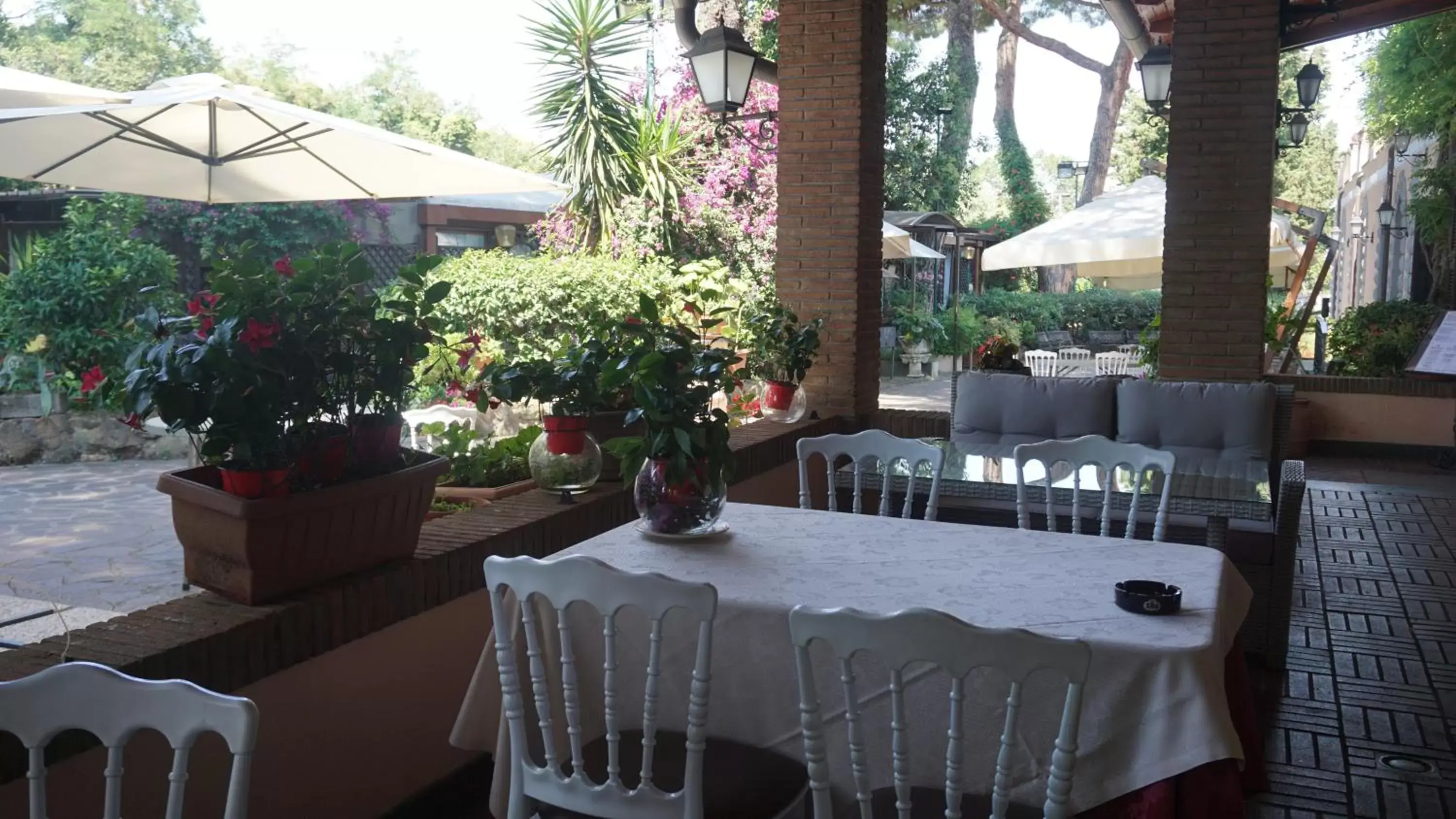Facade/entrance, Restaurant/Places to Eat in Villa Icidia