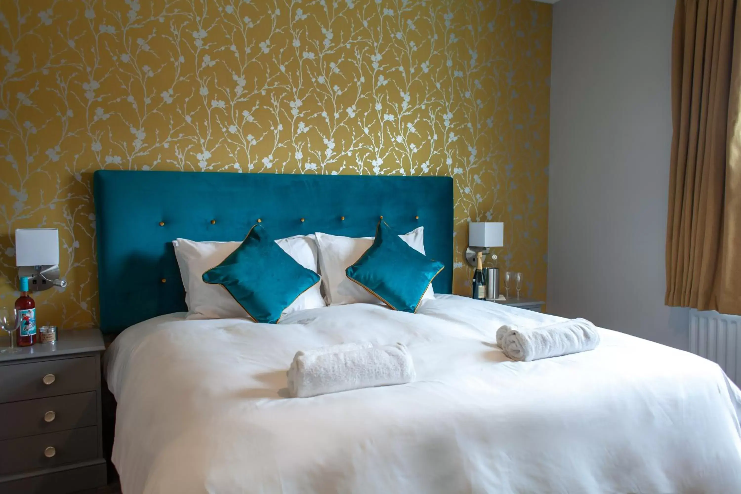 Double Room with Private Bathroom in Coach House Inn Double Room with Private Bathroom in Coach House Inn