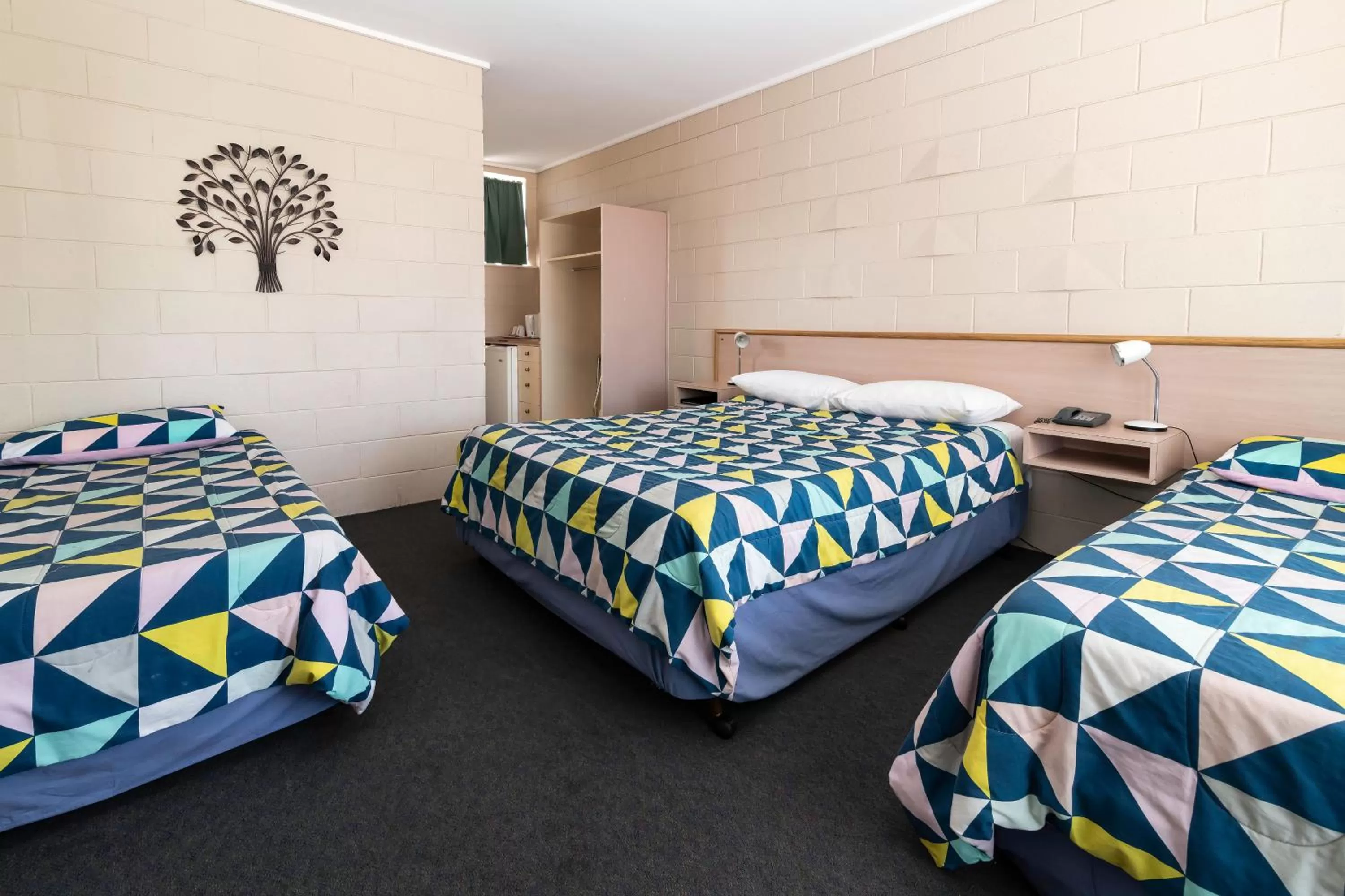 Bed in The Prince Mark Motel