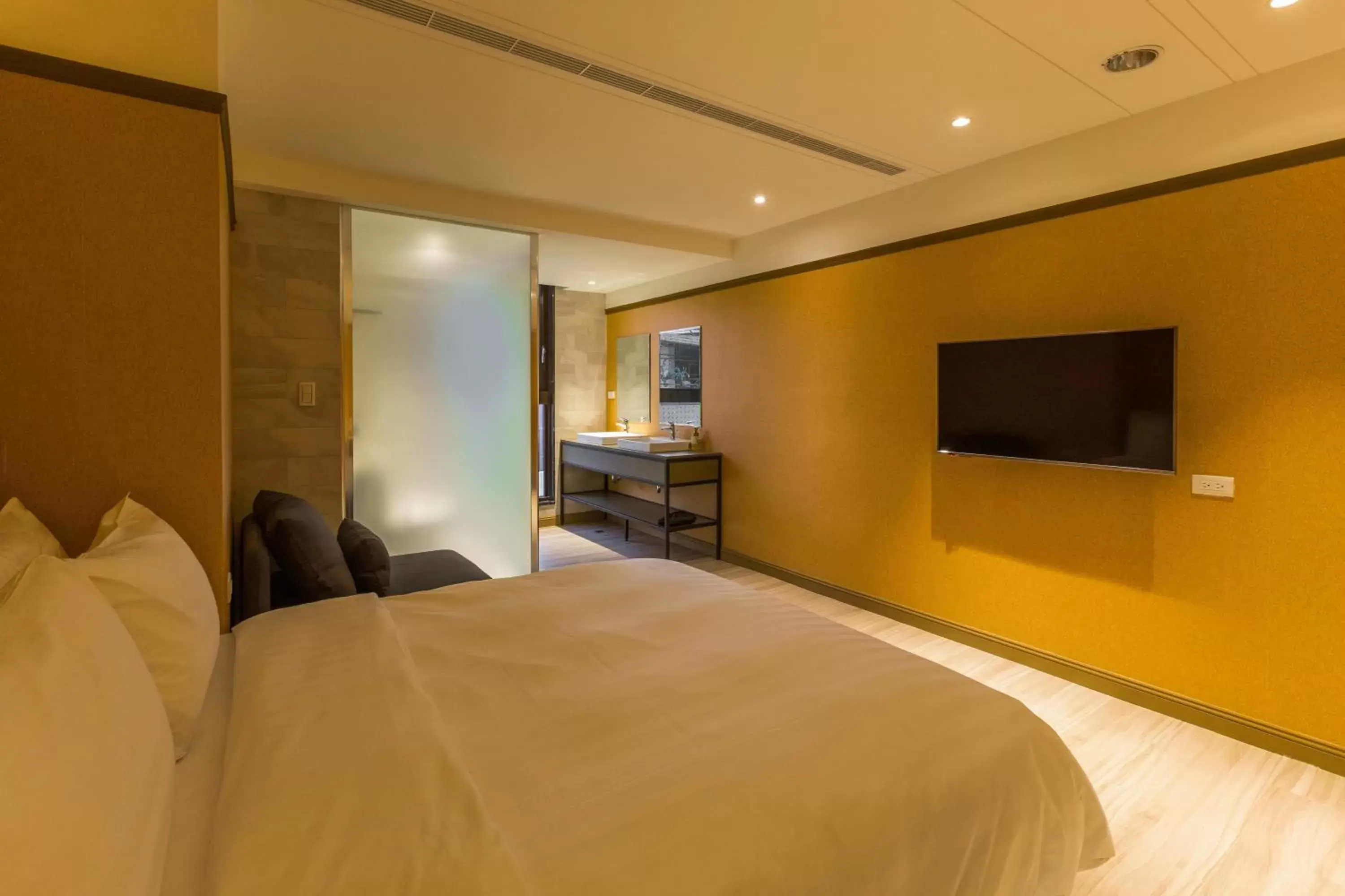 Bed in Q21 Hotel Bed in Q21 Hotel