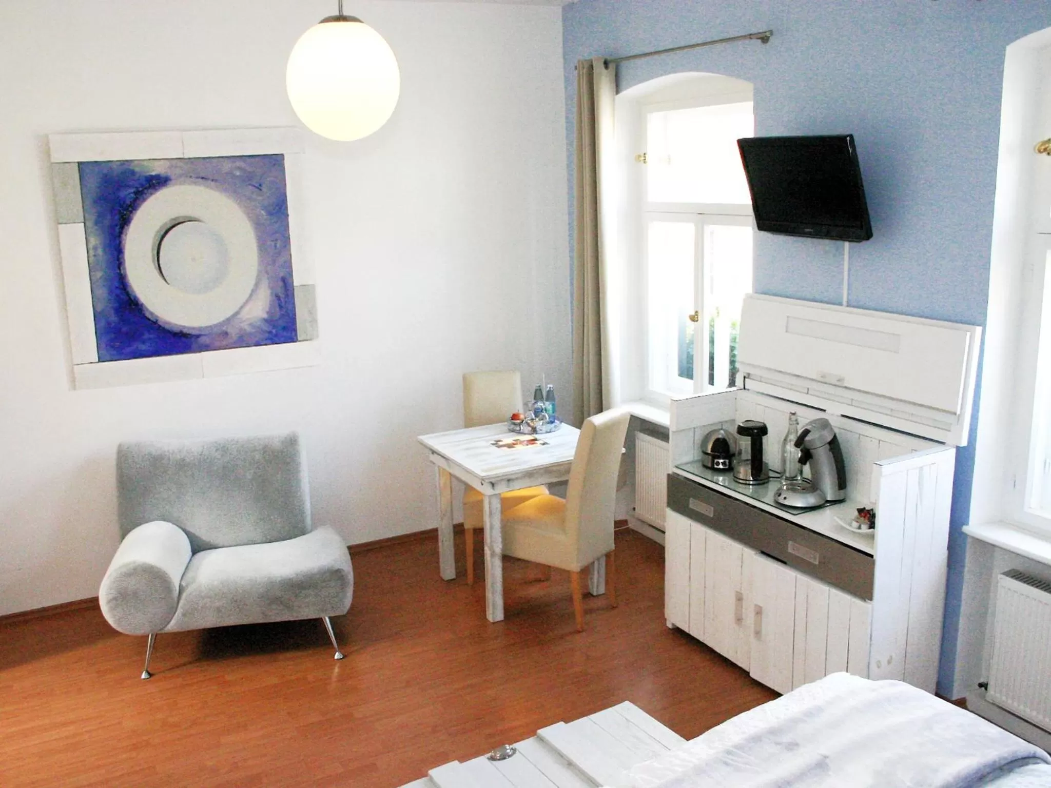 Seating area, Bed in Boutique Hotel Little Venezia