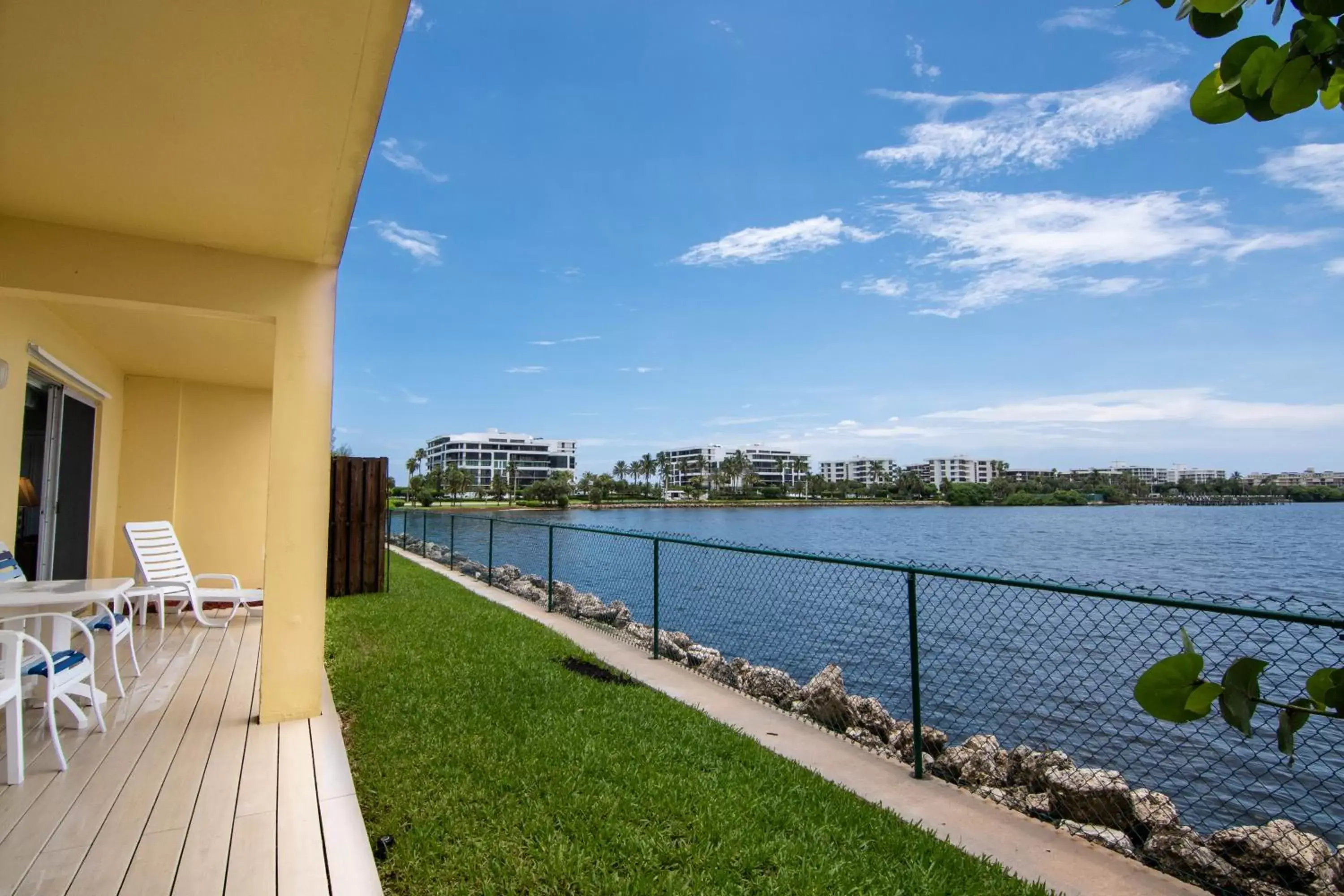 Palm Beach Waterfront Condos - Full Kitchens!