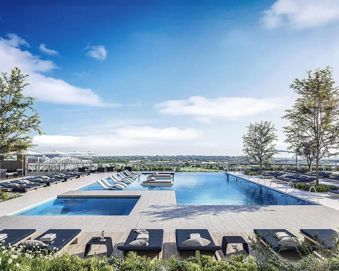 Swimming Pool in Four Seasons Hotel Nashville